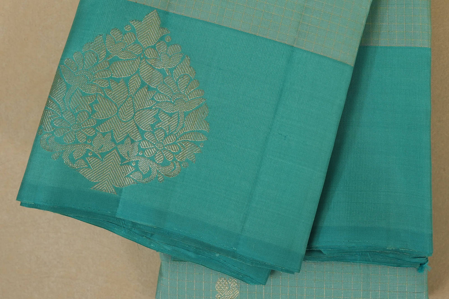 Light Sky Blue Kanchipuram Silk Saree border