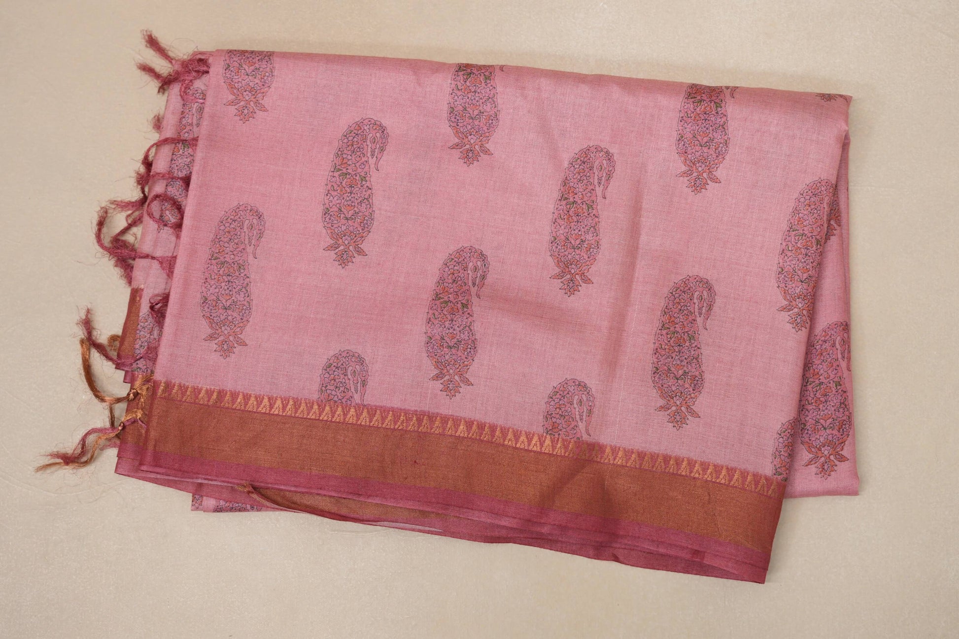 Onion pink with Deep onion pink Borders Tussar silk saree 