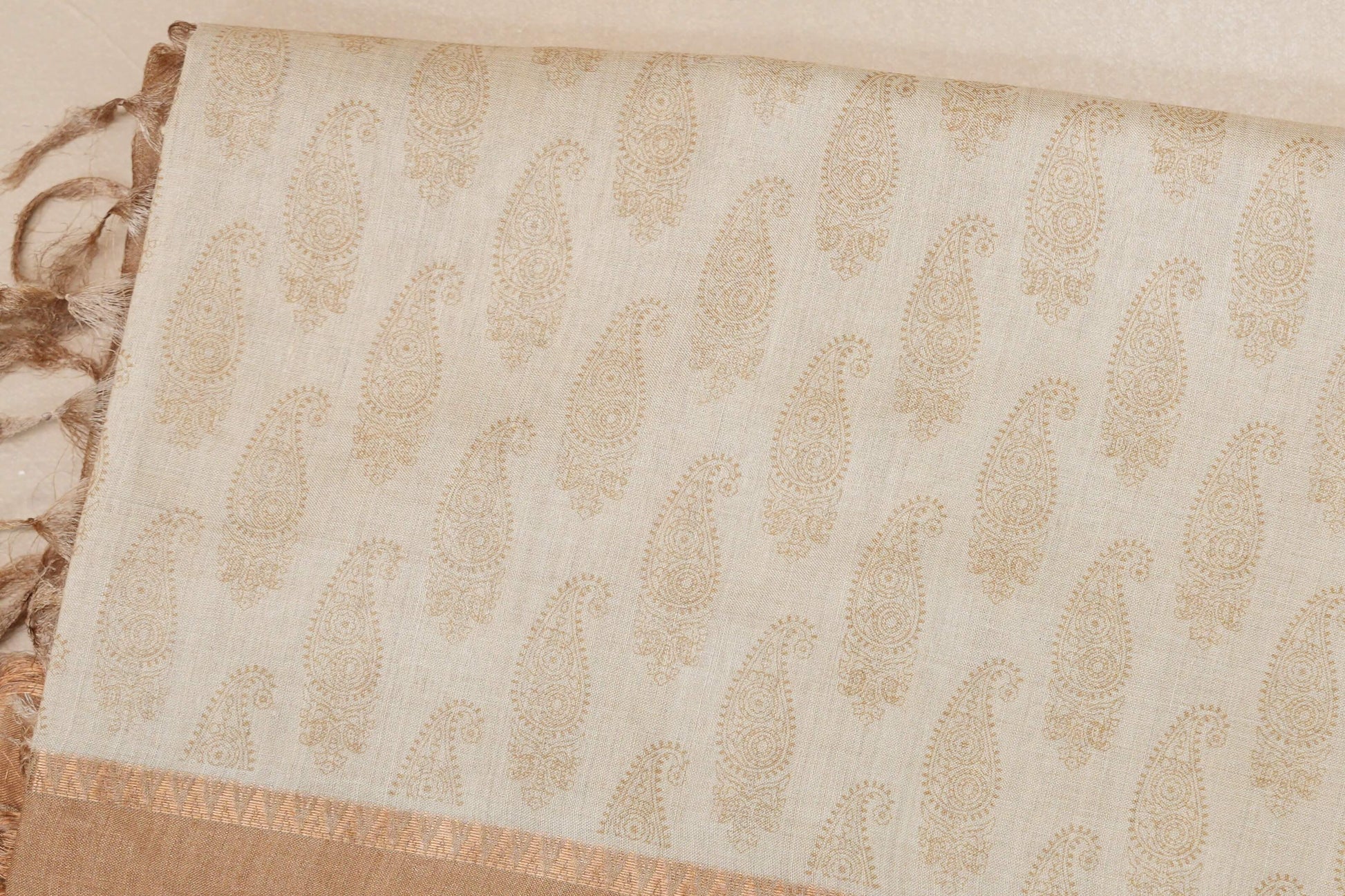 Cream with Beige gold Borders Tussar silk saree body