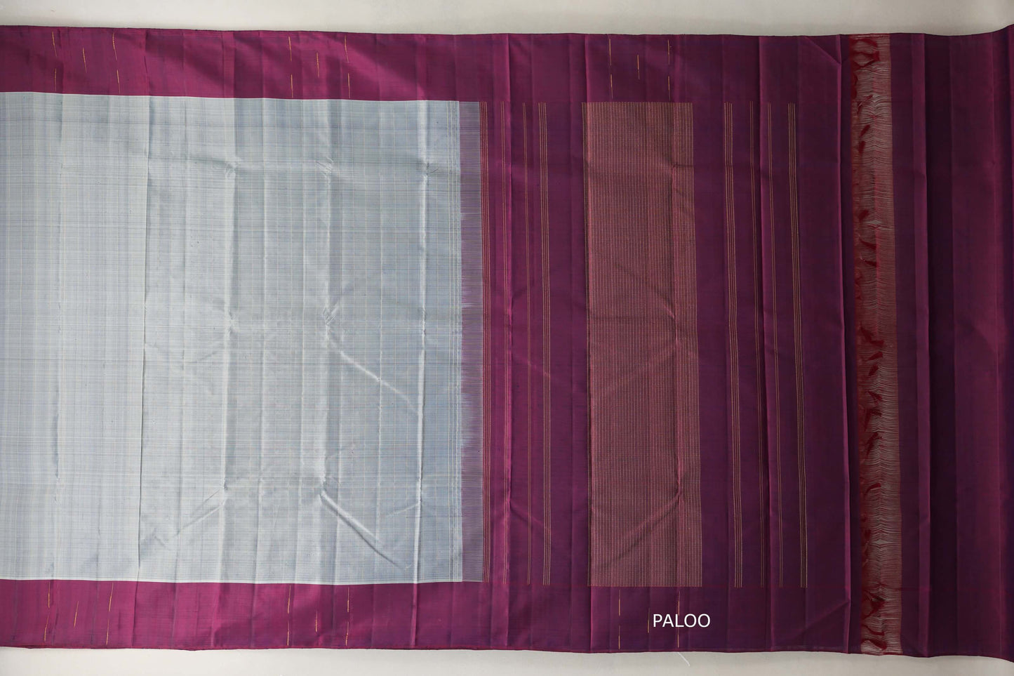 Grey with magenta border Vintage Kanjivaram Silk Saree paloo