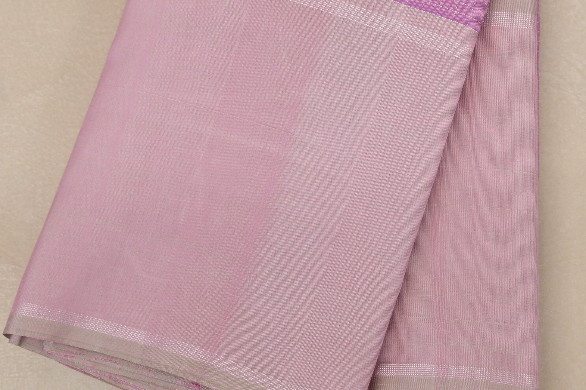 Light Lavender with greenish pink border Vintage Kanjivaram Silk Saree border
