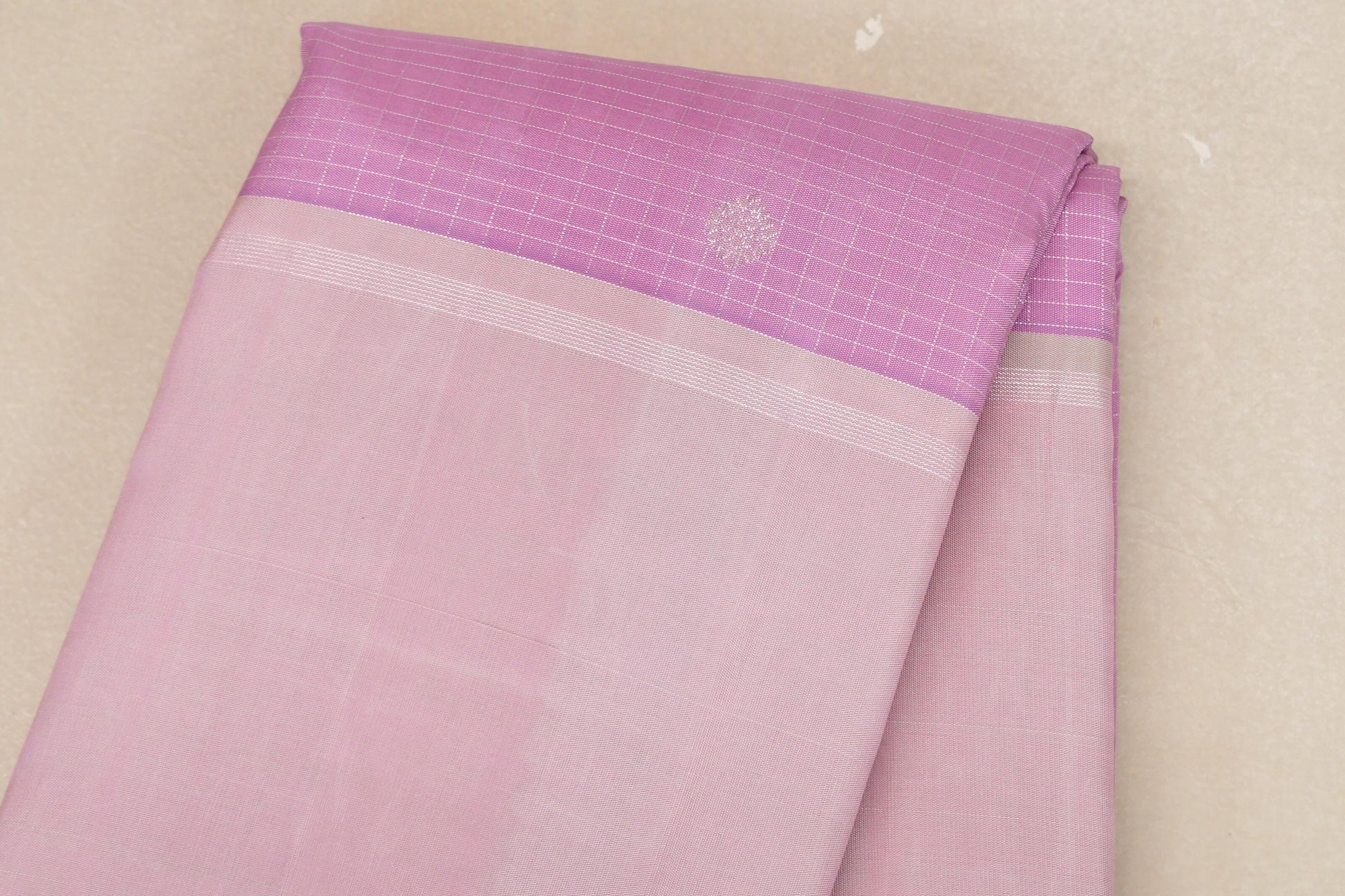 Light Lavender with greenish pink border Vintage Kanjivaram Silk Saree  body