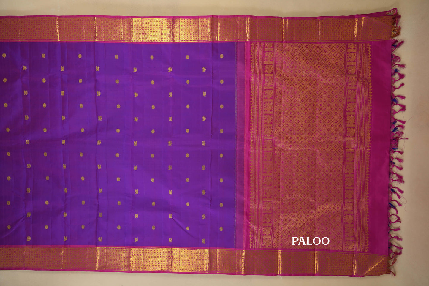 vintage kanjivaram silk saree paloo