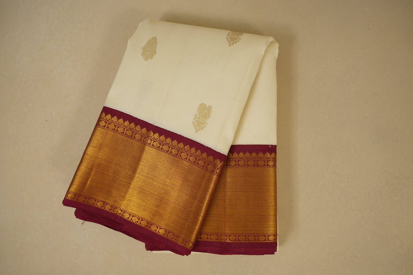 Off-white vintage kanjivaram silk saree
