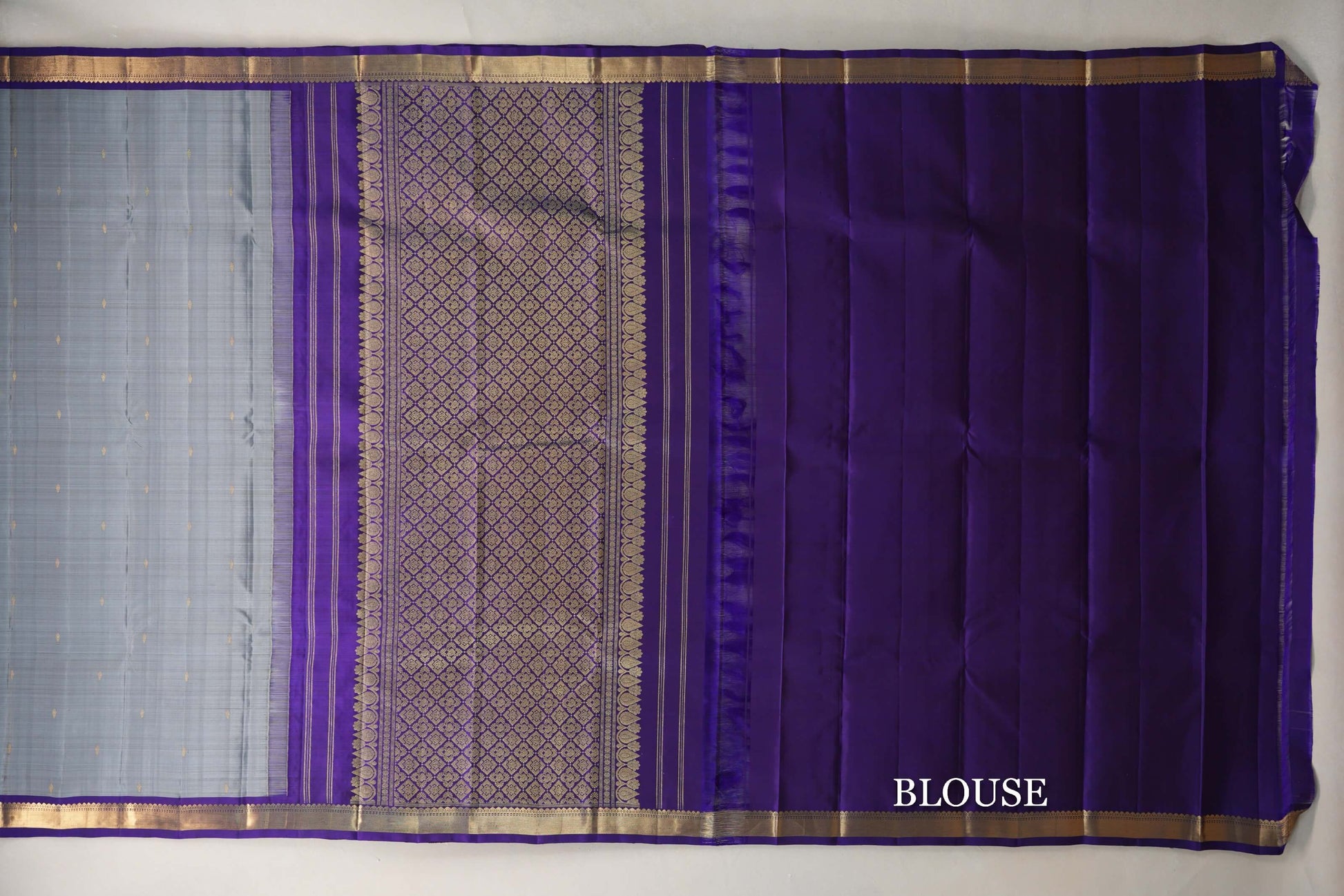 Silver Grey  Vintage Kanjivaram Silk Saree blouse