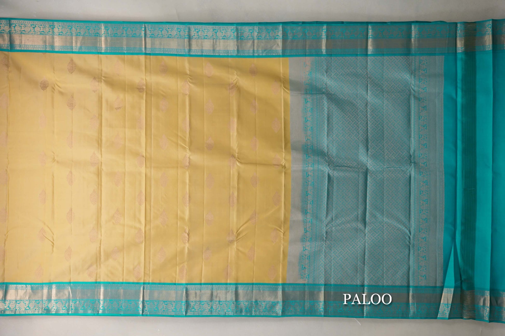 Greenish Yellow Soft Silk Silk Saree paloo