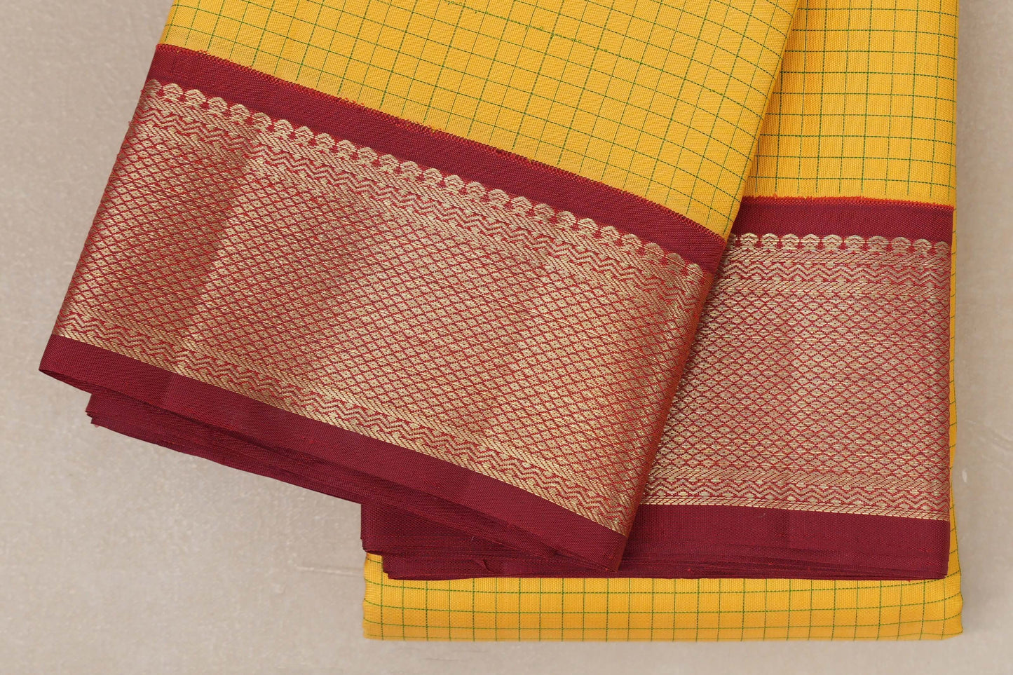 yellow Vintage Kanjivaram Silk Saree border zoom