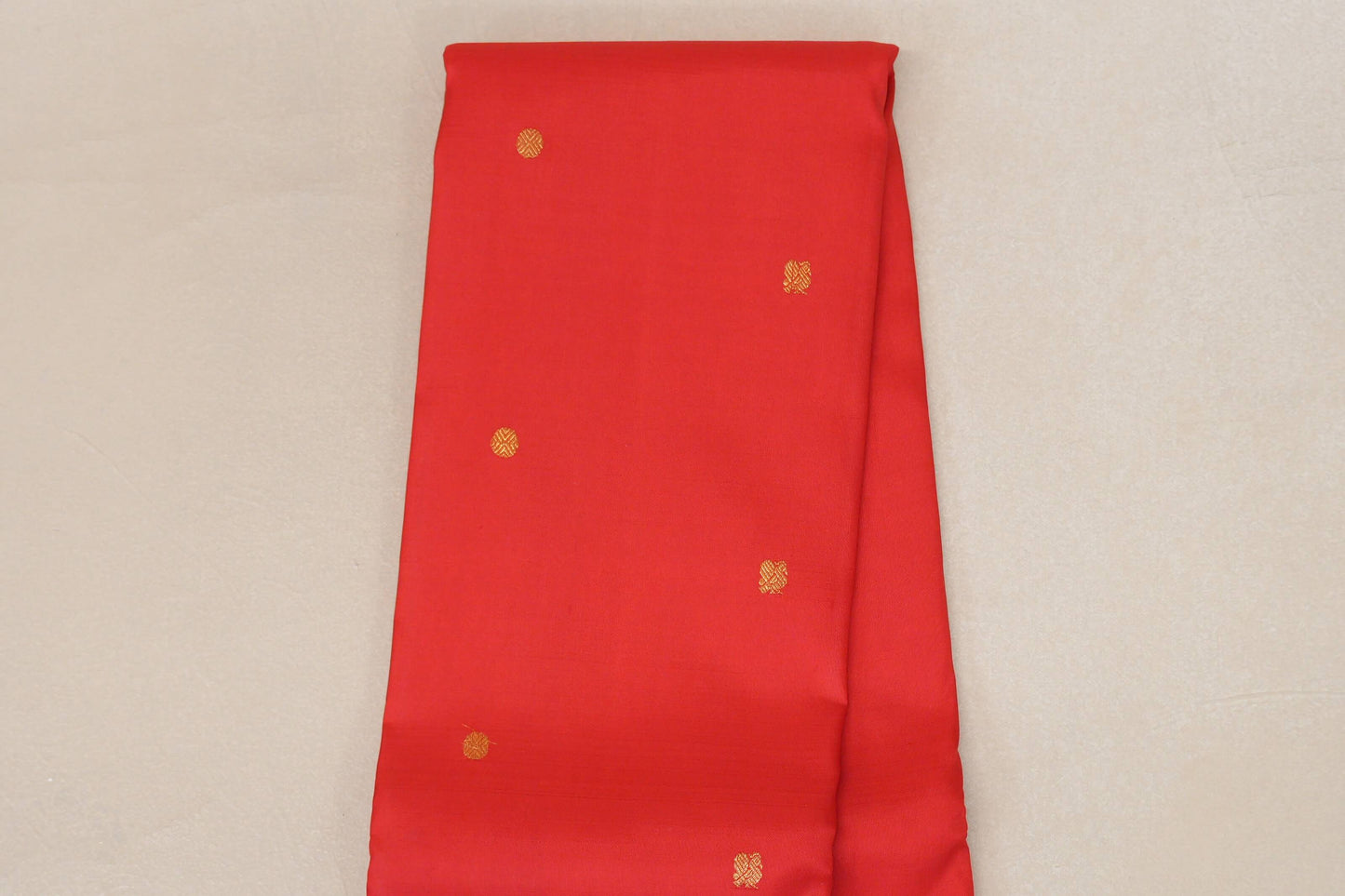 Red Vintage Kanjivaram Silk Saree body zoom
