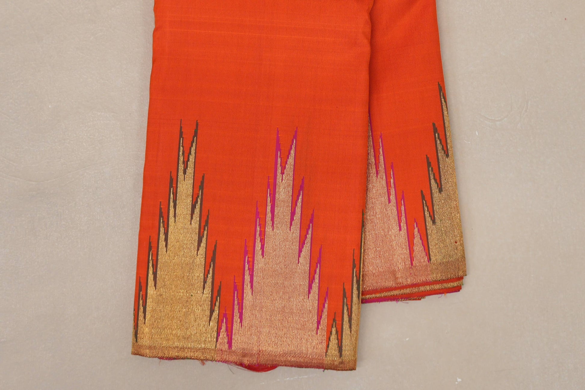 Orange Vintage Kanjivaram Silk Saree border zoom