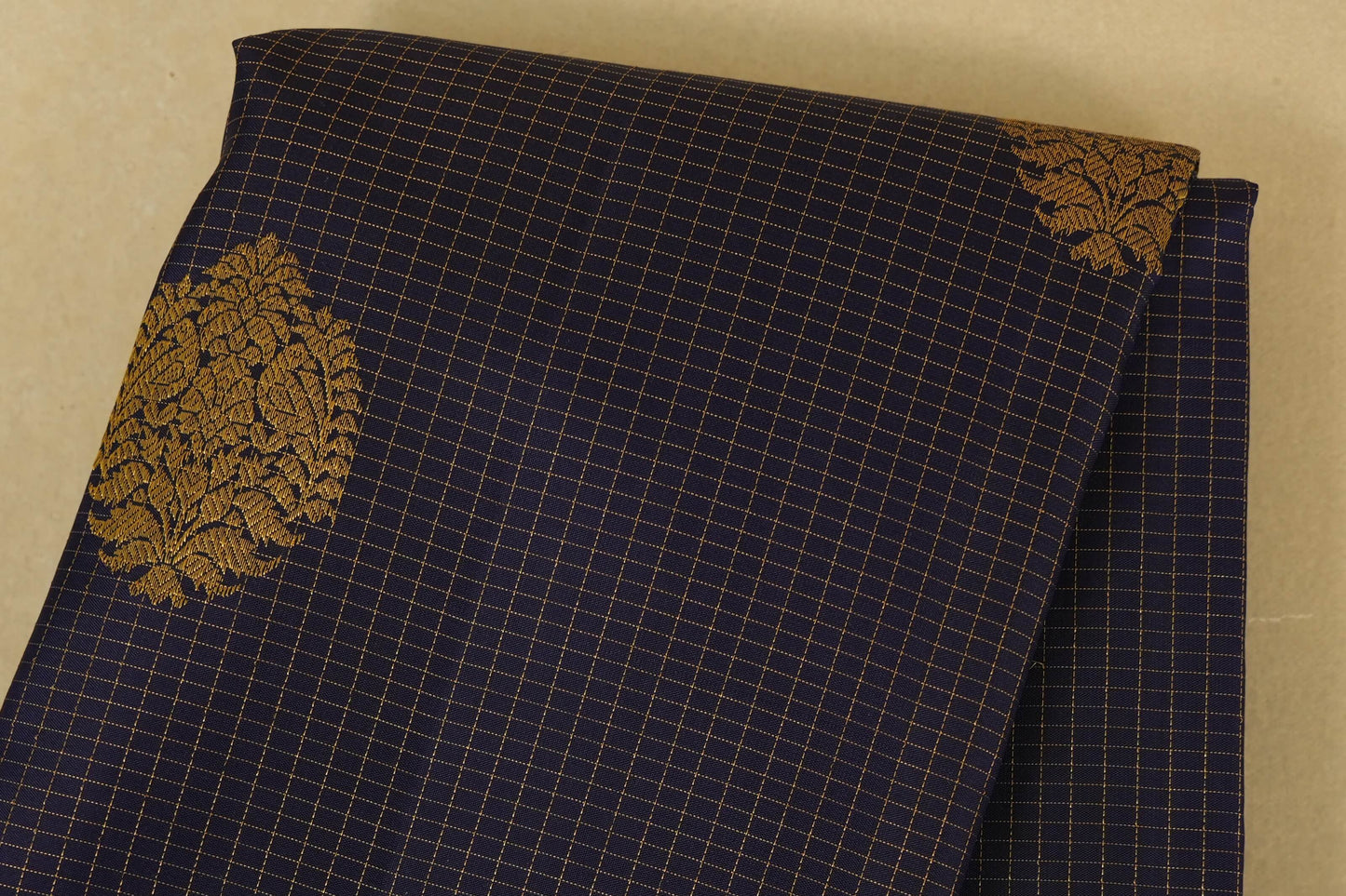 checked vintage kanjivaram silk saree