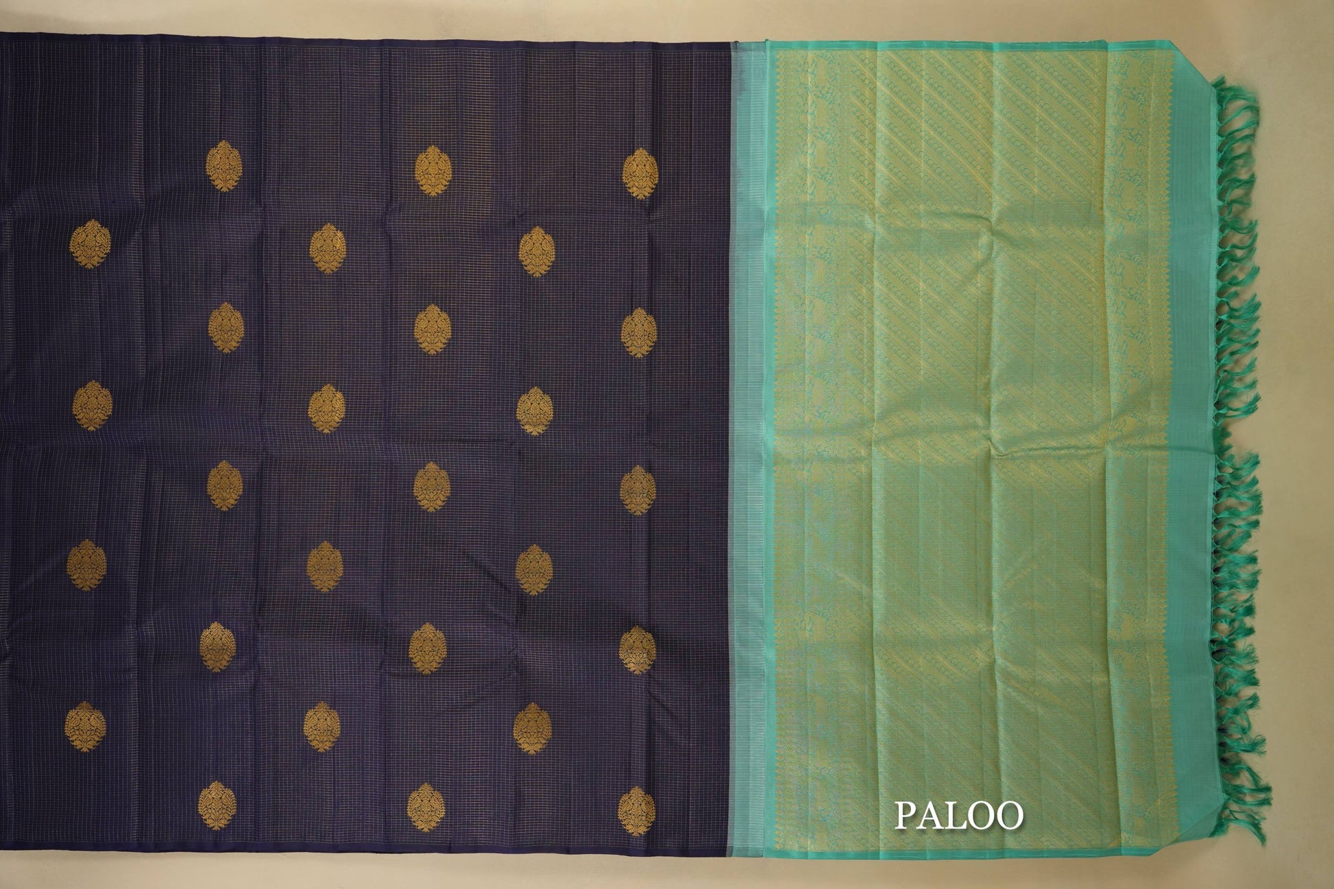 vintage kanjivaram silk saree paloo
