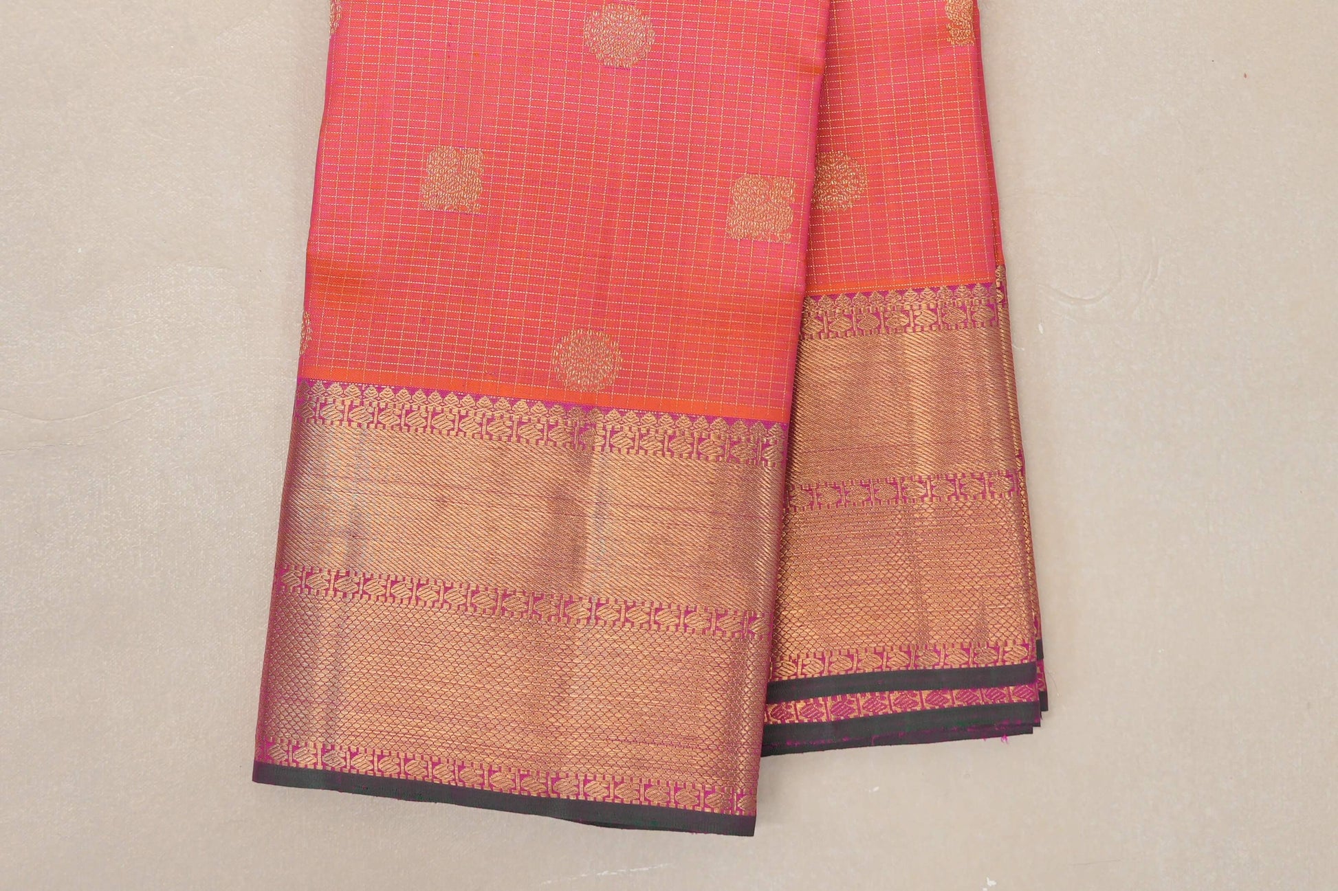 Pinkish Orange Heirloom Kanjivaram Silk Saree border zoom