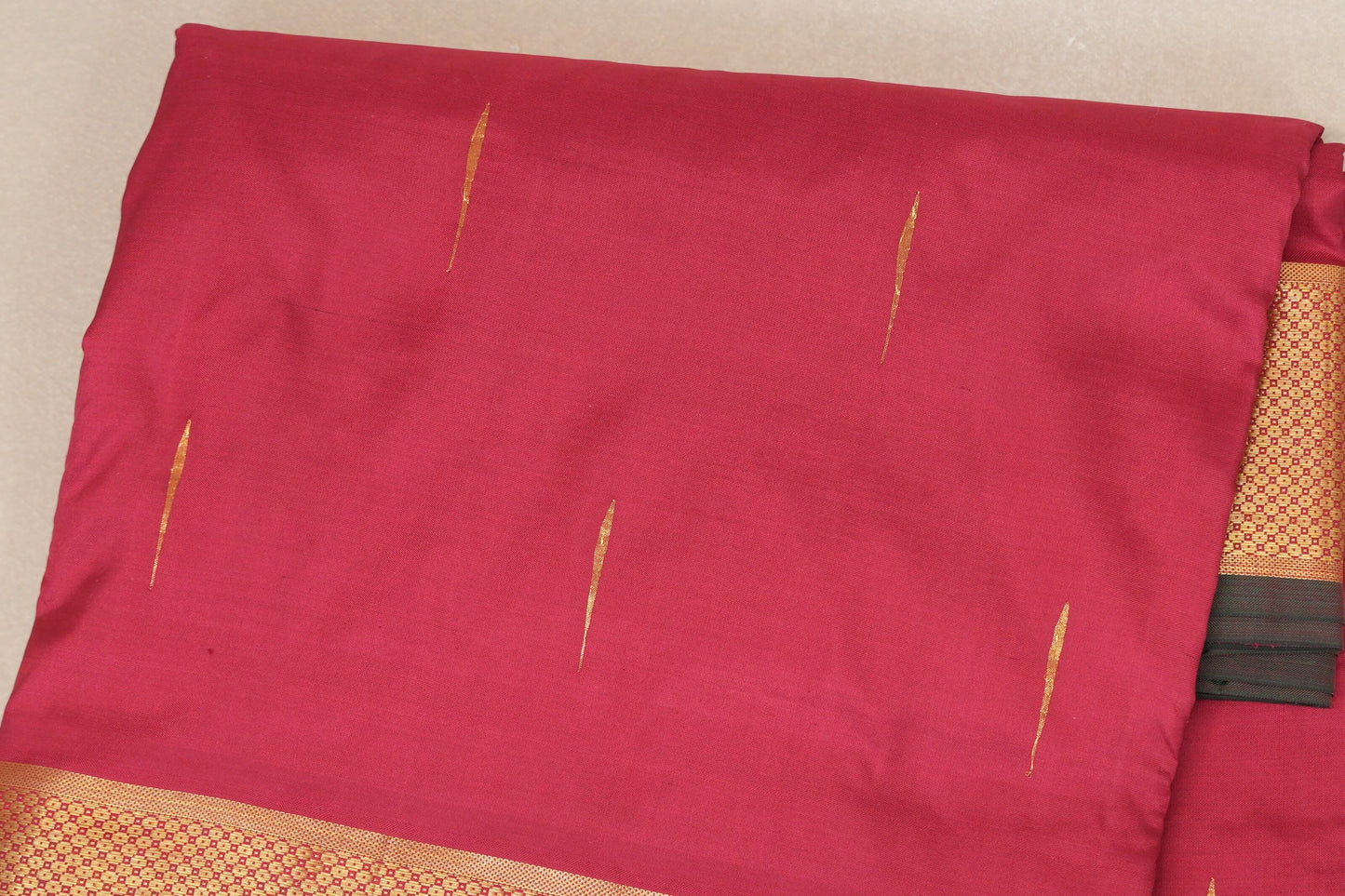 Maroon Ten Yards Silk Saree by Shreenivas Silks PSSR018899