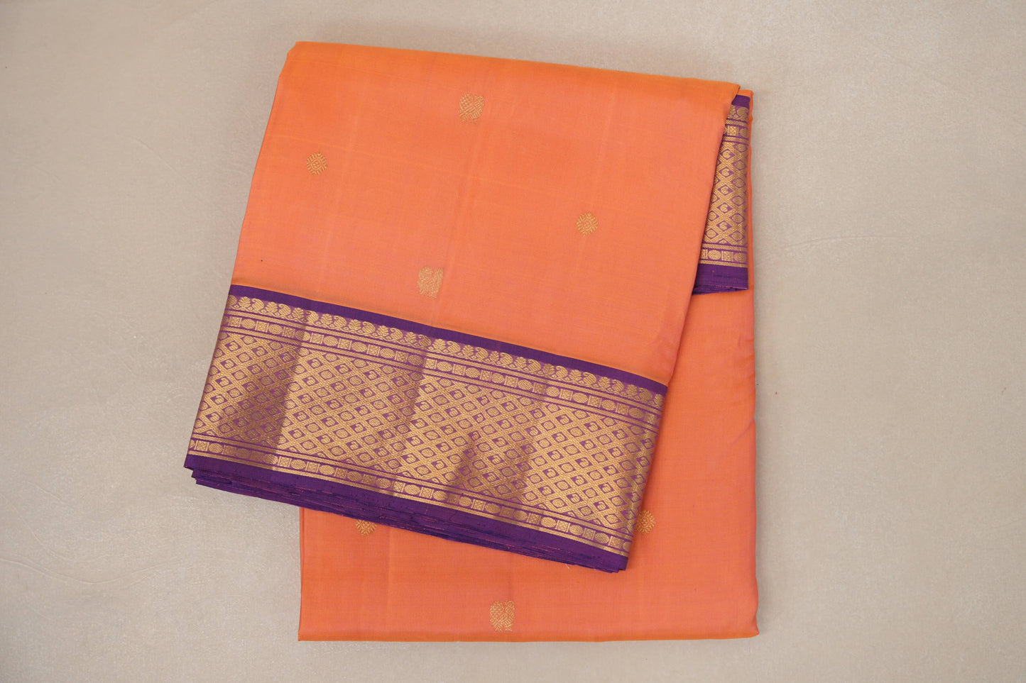 folded Peach Ten Yards Silk Saree