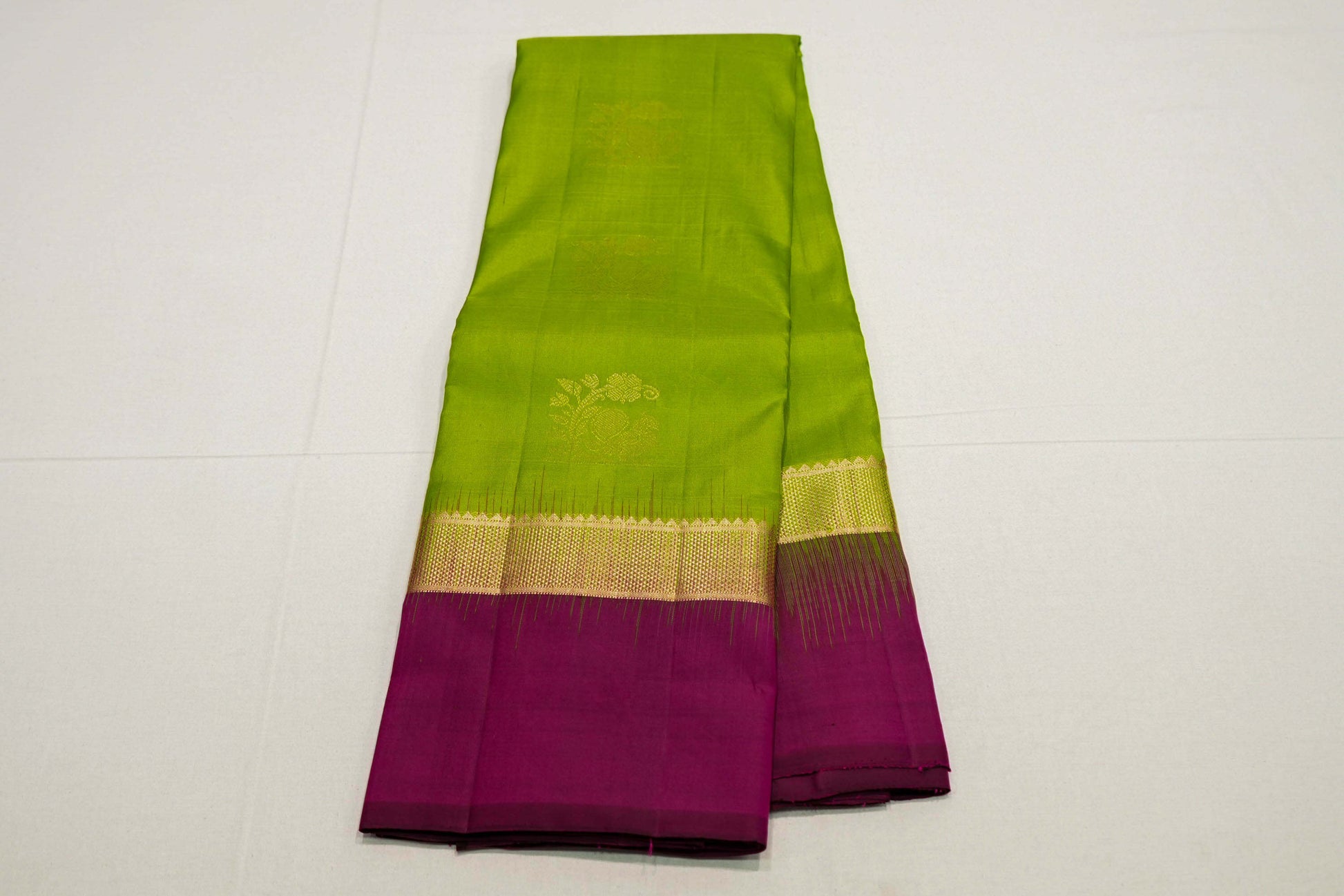 Bridal kanchipuram silk saree