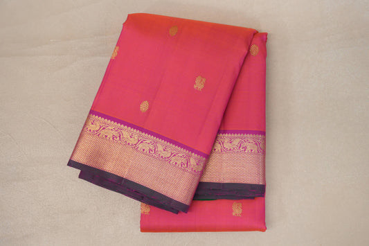 folded Dual Tone of Pink and Orange Vintage Kanjivaram Silk Saree