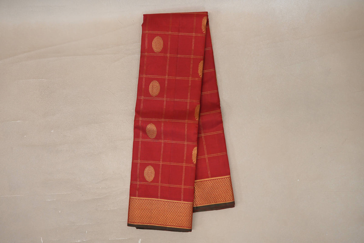 Deep Red with Dark Green Selvedge Vintage Kanjivaram Silk Saree by Shreenivas Silks PSSR0110102