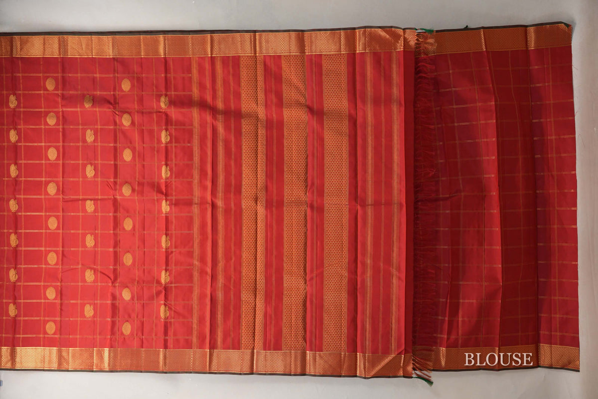 Deep Red with Dark Green Selvedge Vintage Kanjivaram Silk Saree by Shreenivas Silks PSSR0110102