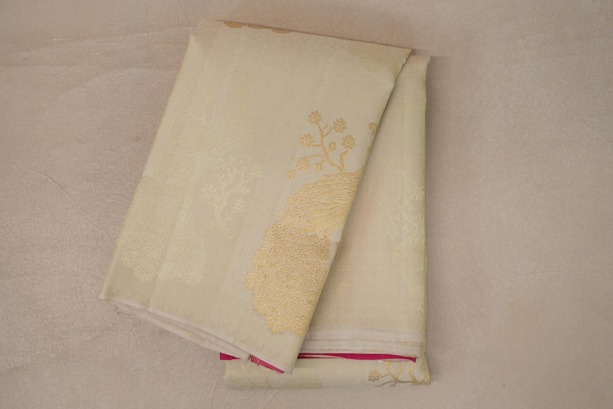 Pastel Pistachio Green Vintage Kanjivaram Silk Saree by Shreenivas Silks PSSR0110104