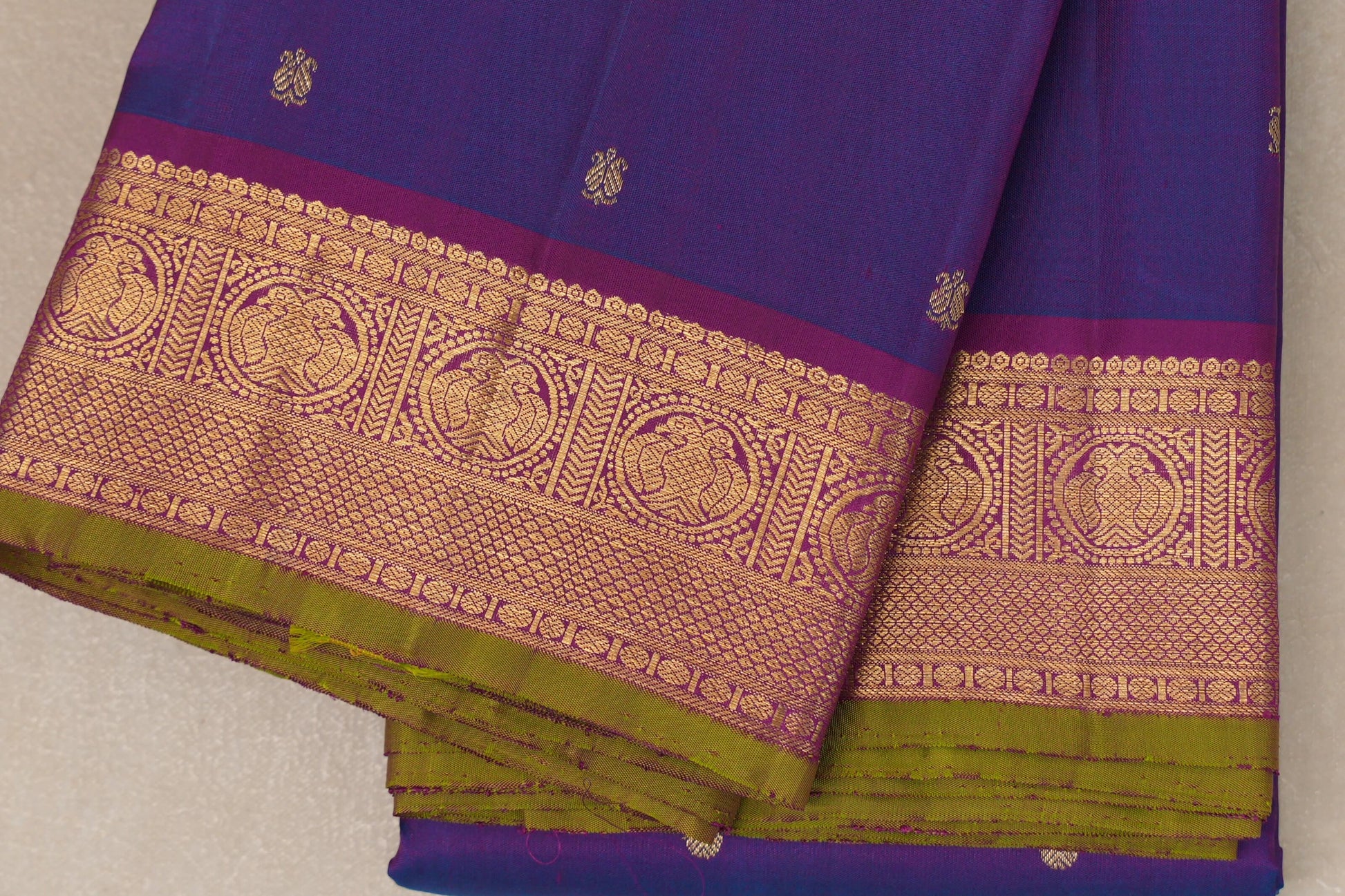 Dual Tone of Violet and Blue Vintage Kanjivaram Silk Saree by Shreenivas Silks border