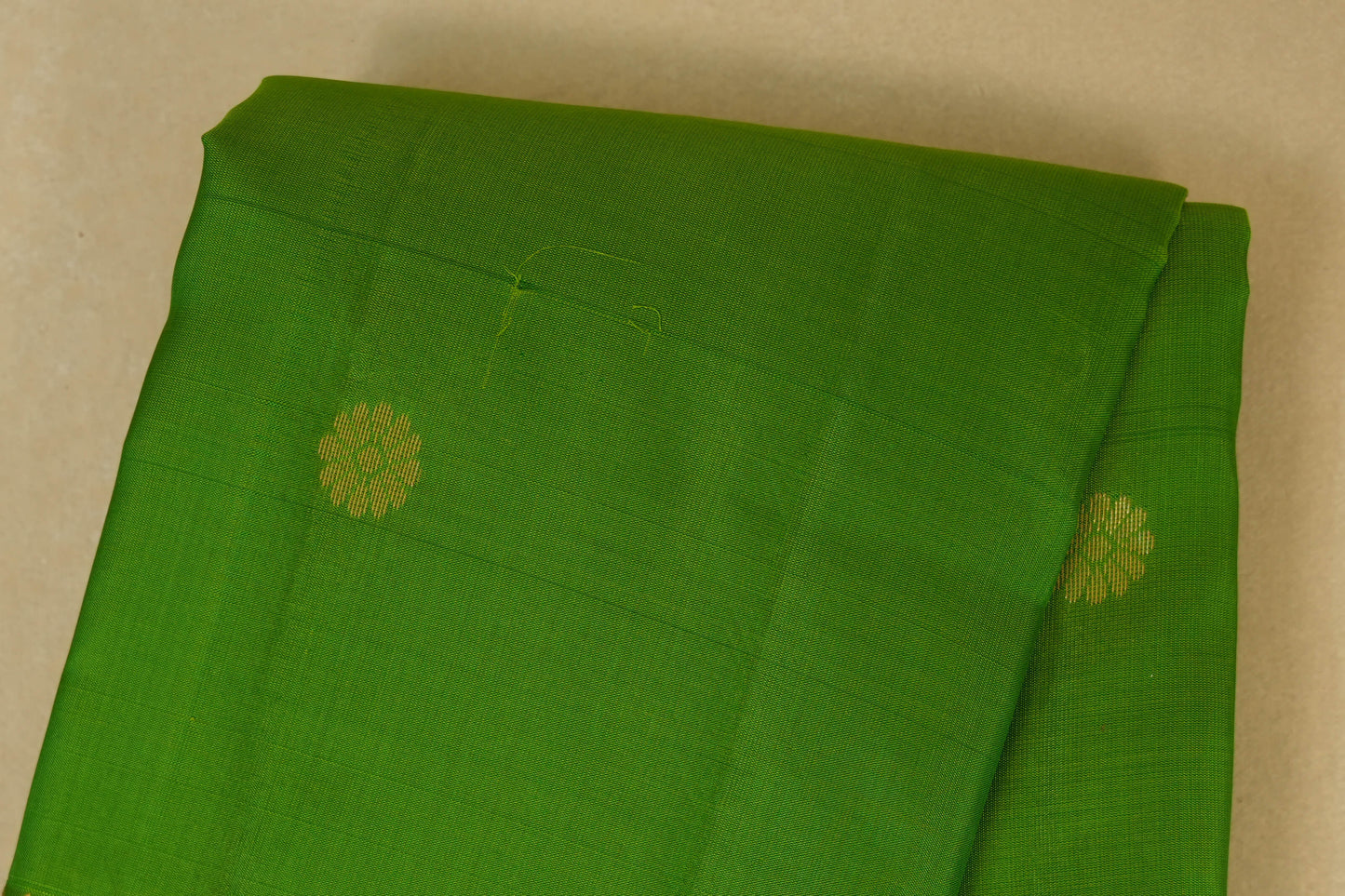light weight kanchipuram silk saree body