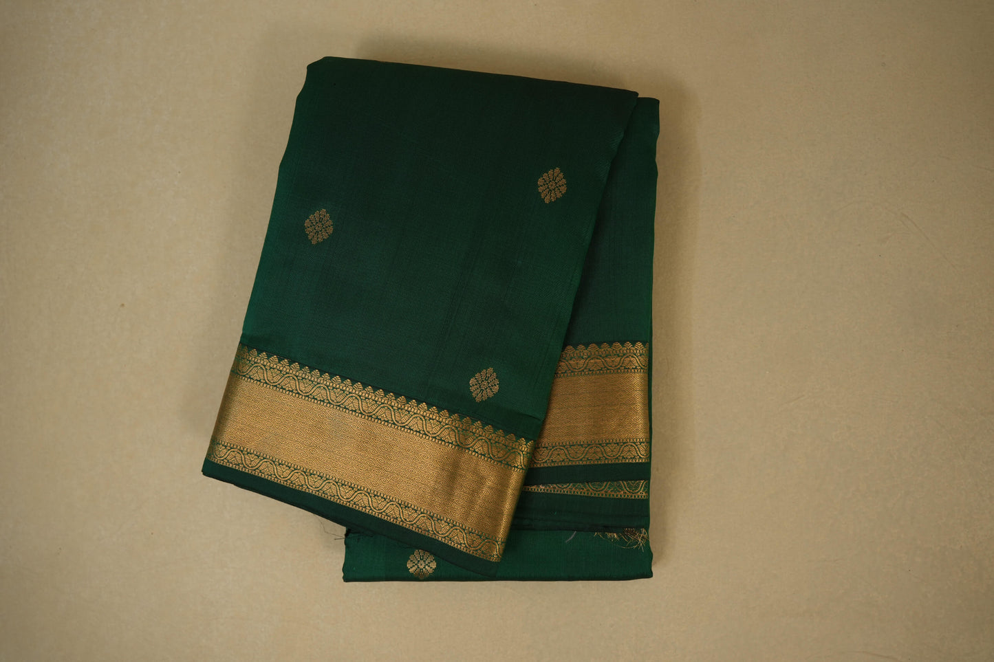 Green light weight kanchipuram silk saree