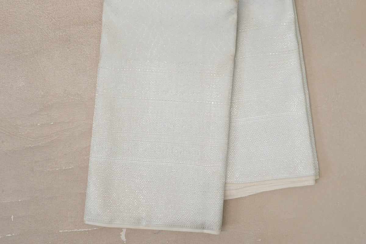 Off White Kanjivaram Silk Saree border