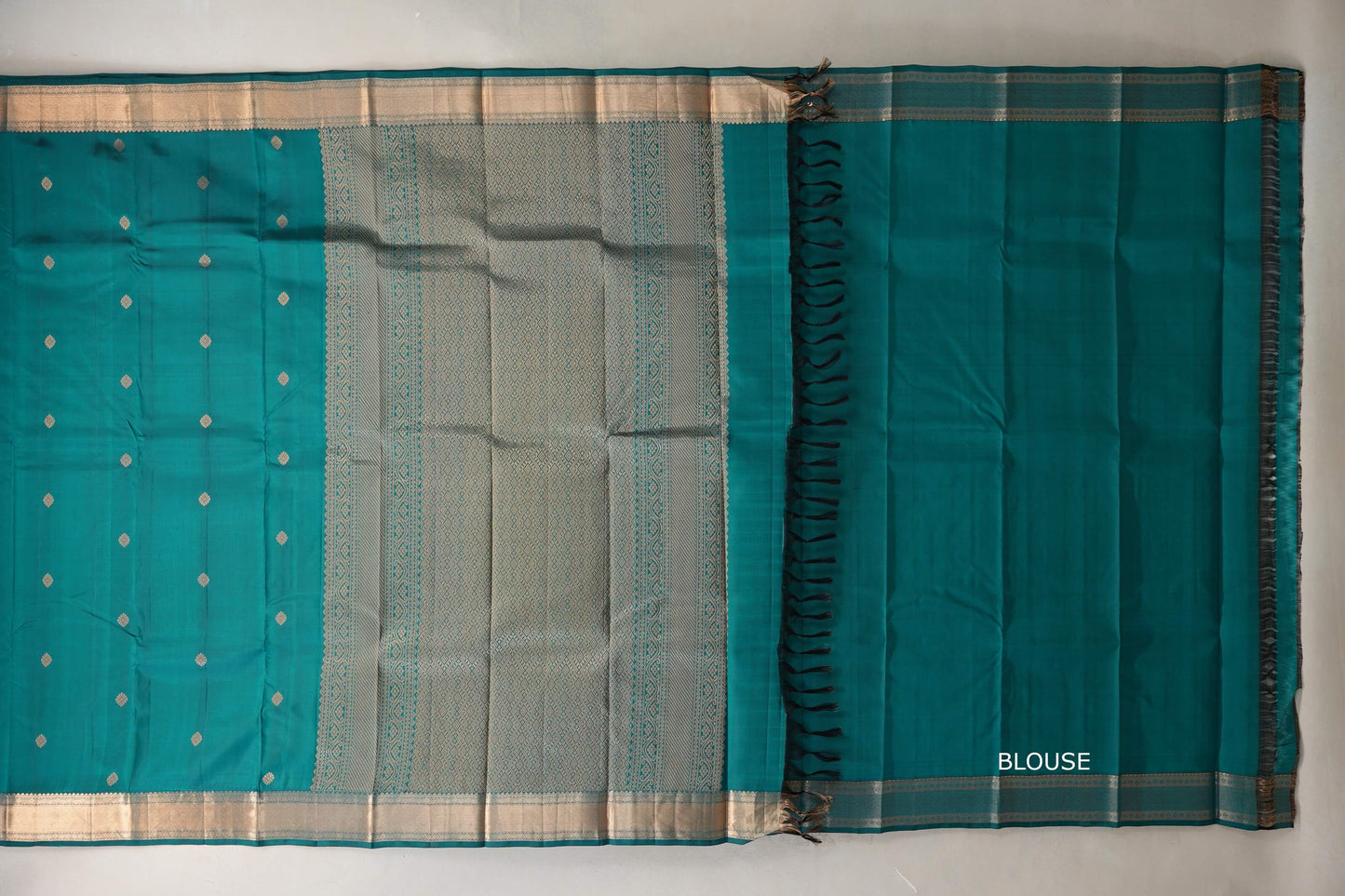 Peacock Green Light Weight Kanjivaram Silk Saree by Shreenivas Silks PSSR018951