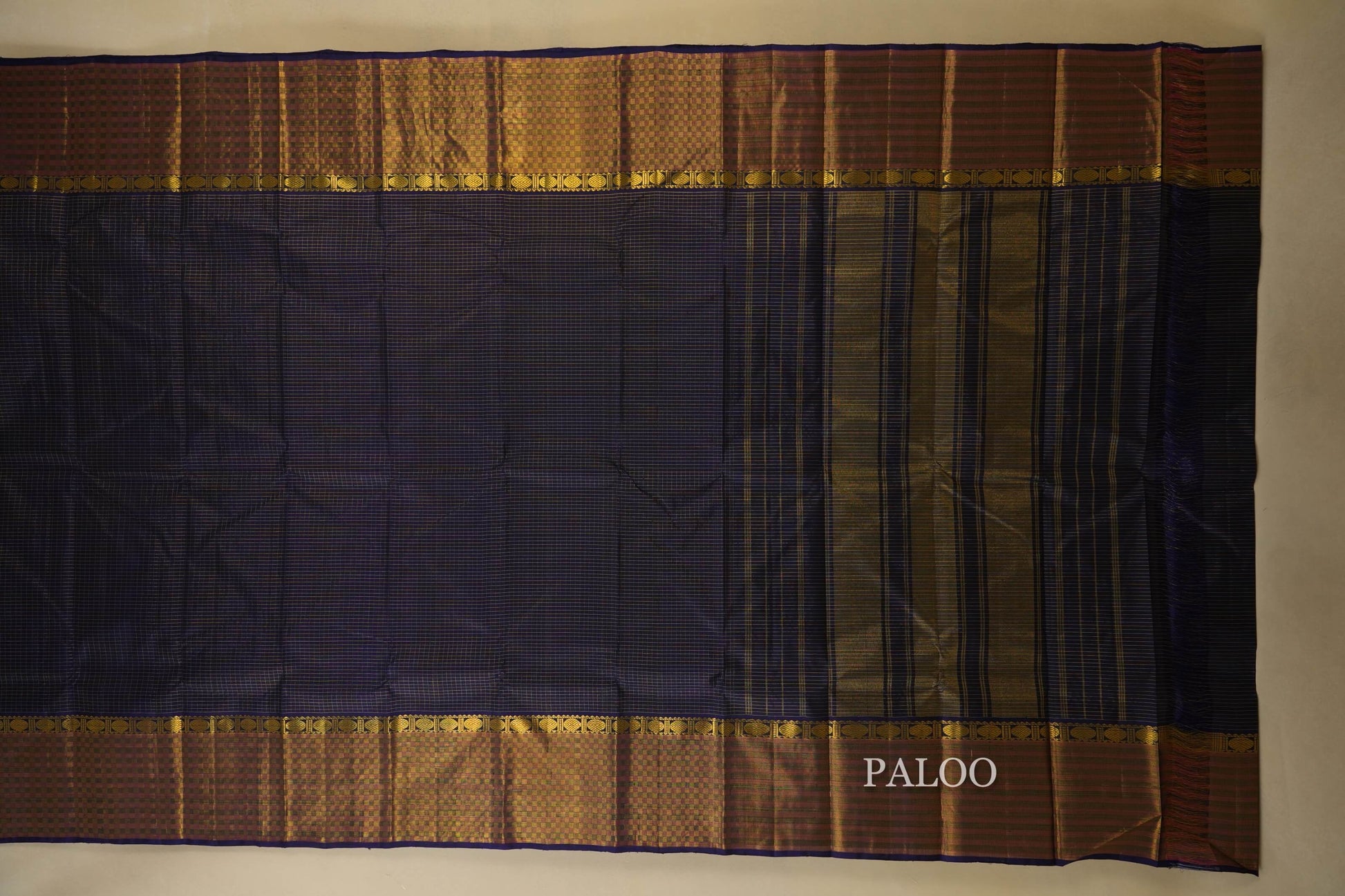 Navy Blue Kanjivaram Silk Saree paloo