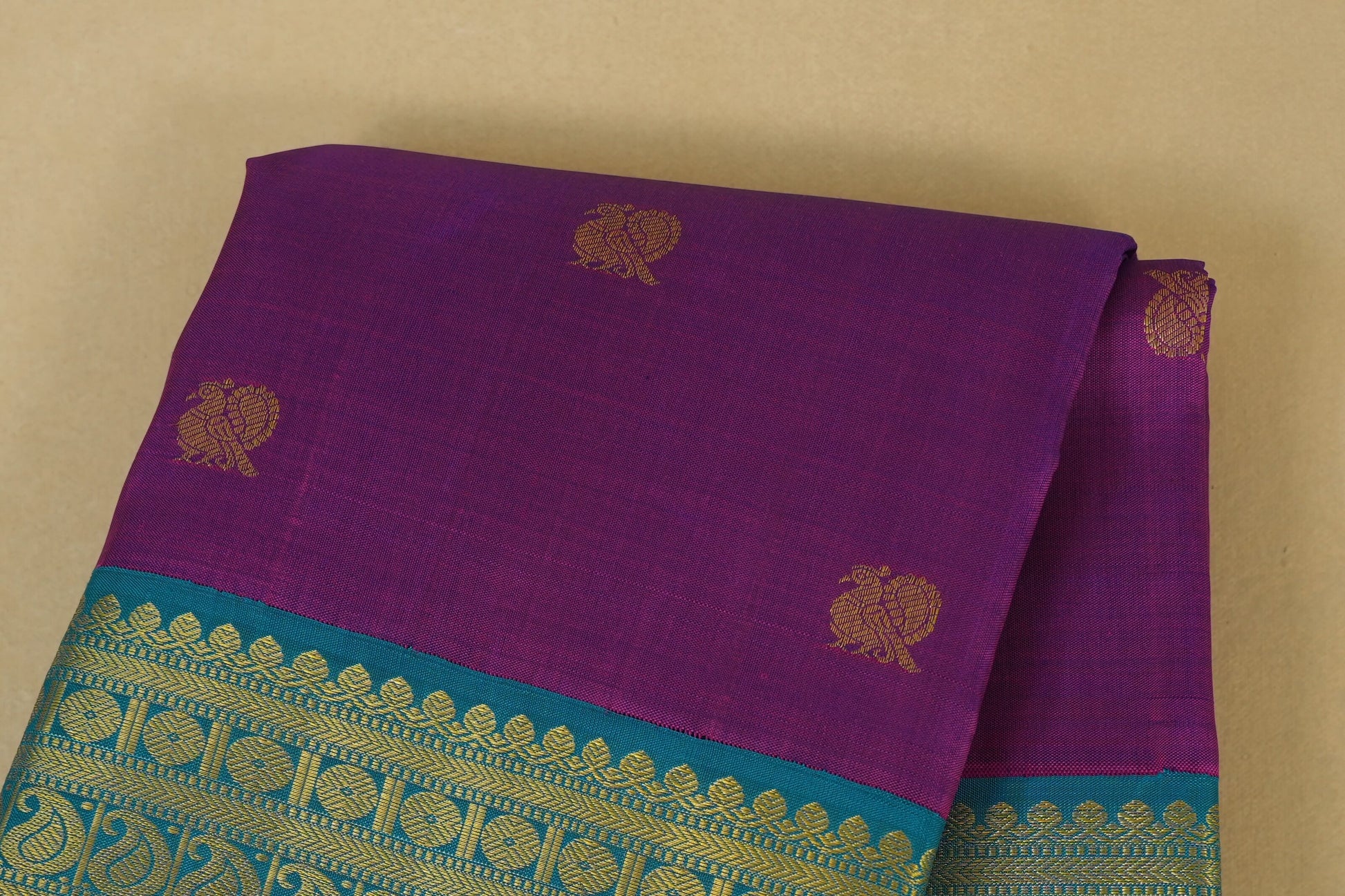  Magenta Kanjivaram Silk Saree body
