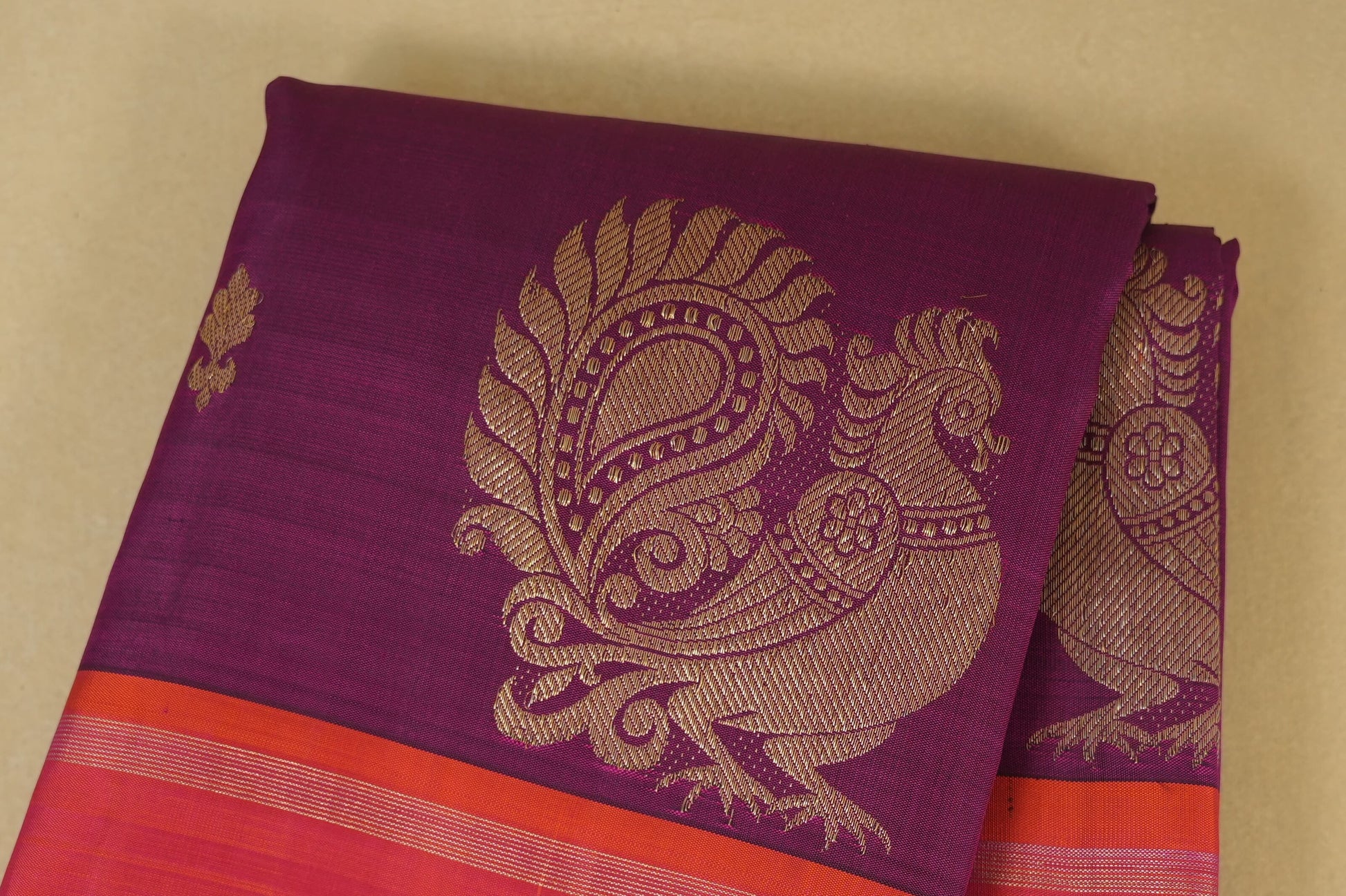 magenta kanjivaram silk saree body