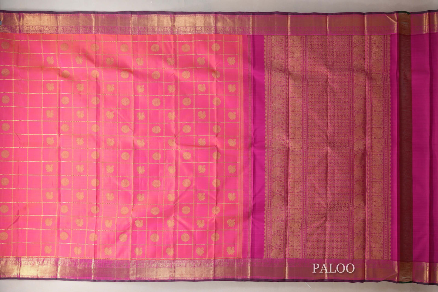 Orangish Pink with Bright Magenta Borders Heirloom Kanjivaram Silk Saree paloo