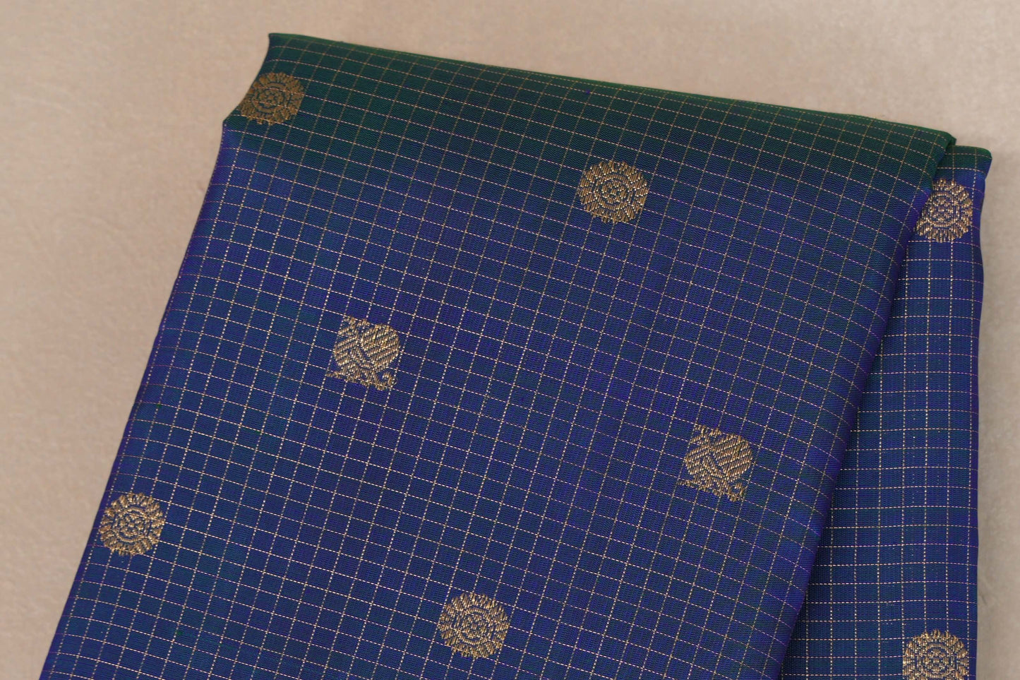 Peacock Blue Borders Heirloom Kanjivaram Silk Saree body zoom