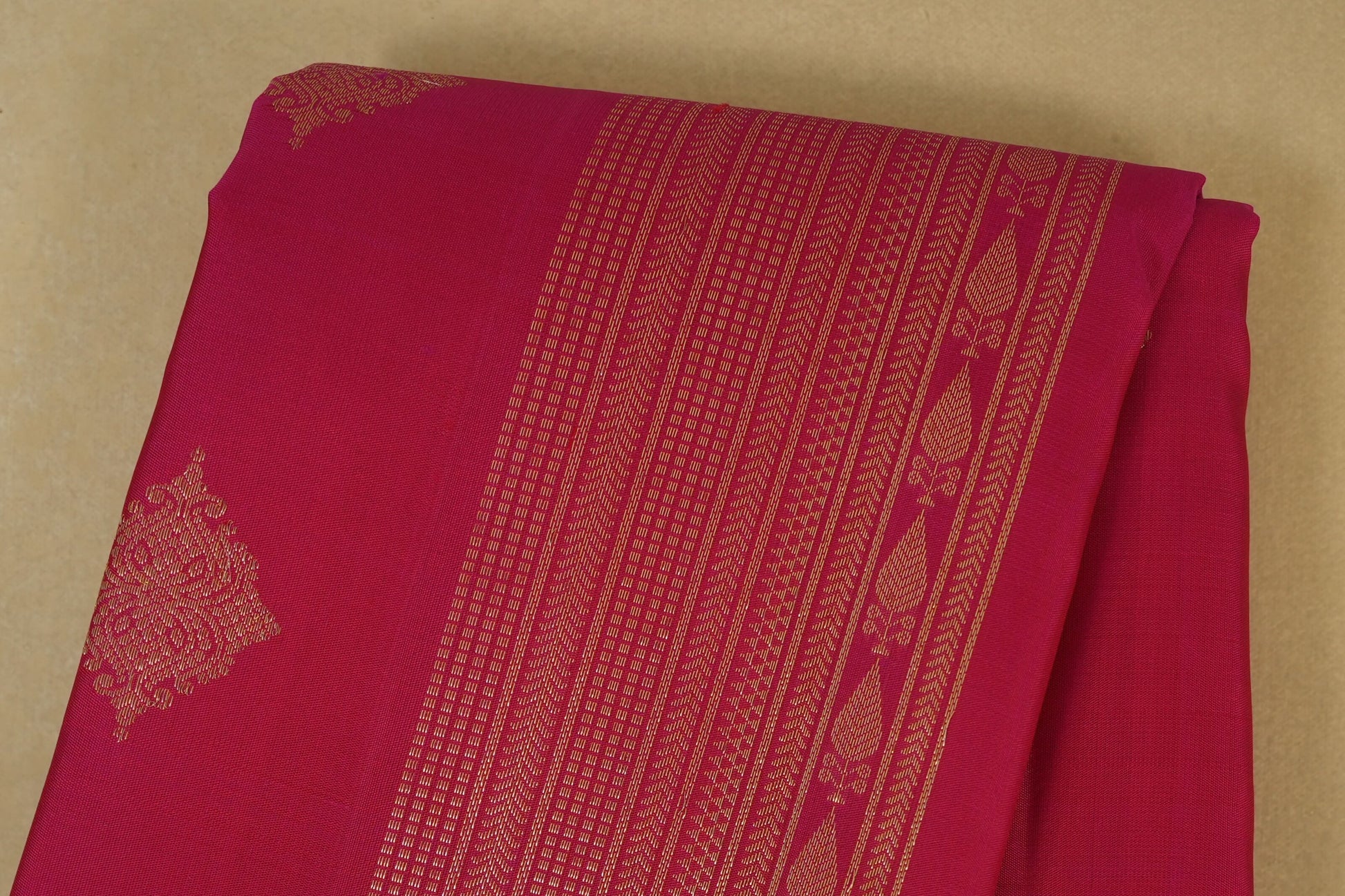 Pink Kanjivaram Silk Saree body