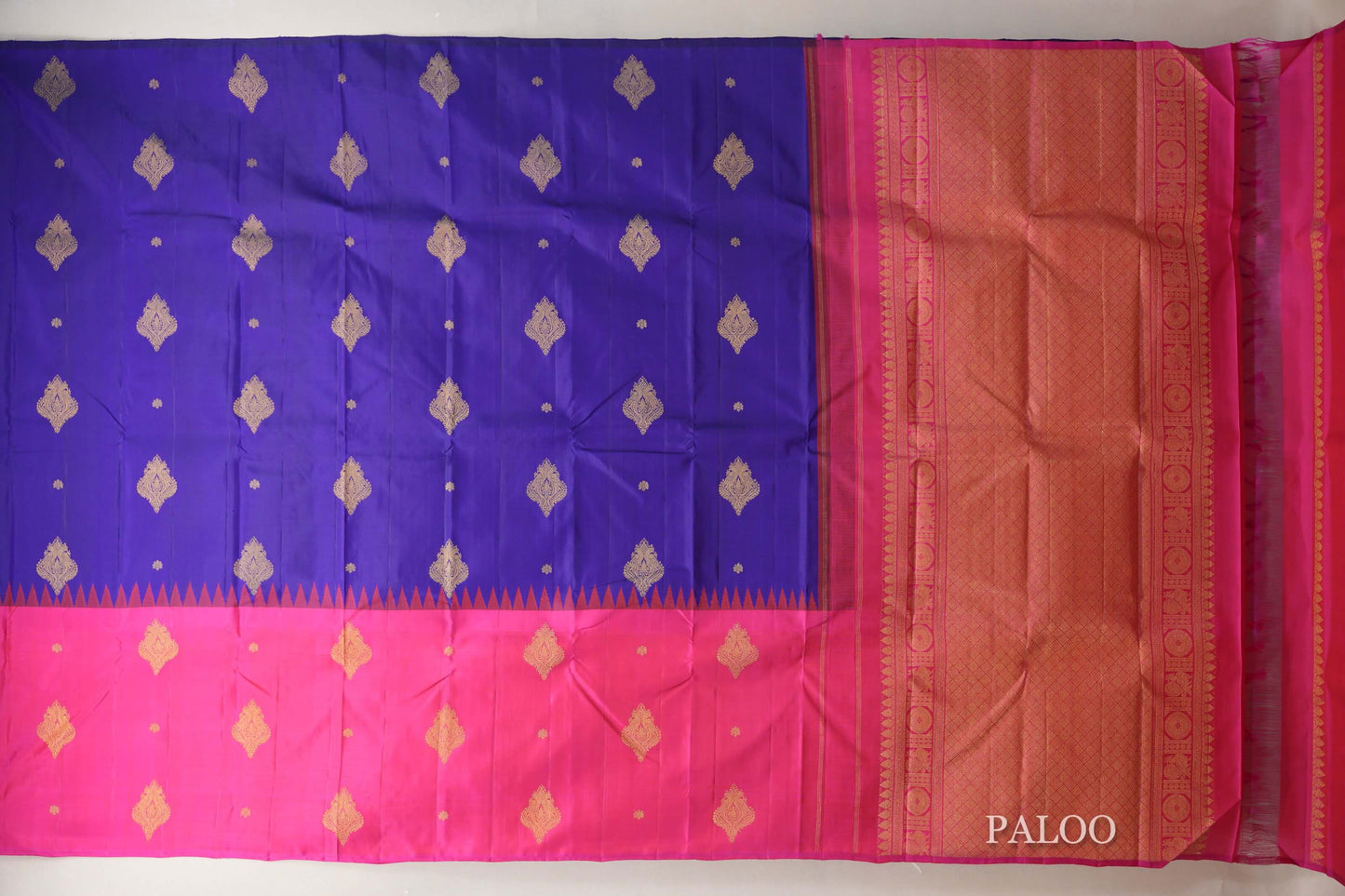 Deep Blue with Bright Pink Border Vintage Kanjivaram Silk Saree paloo