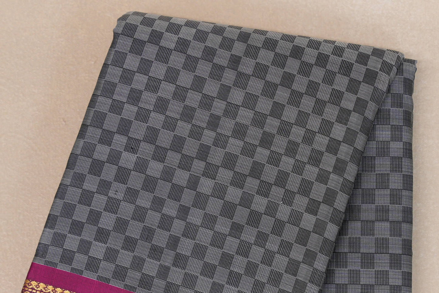 Black and Grey Checks  Vintage Kanjivaram Silk Saree body zoom
