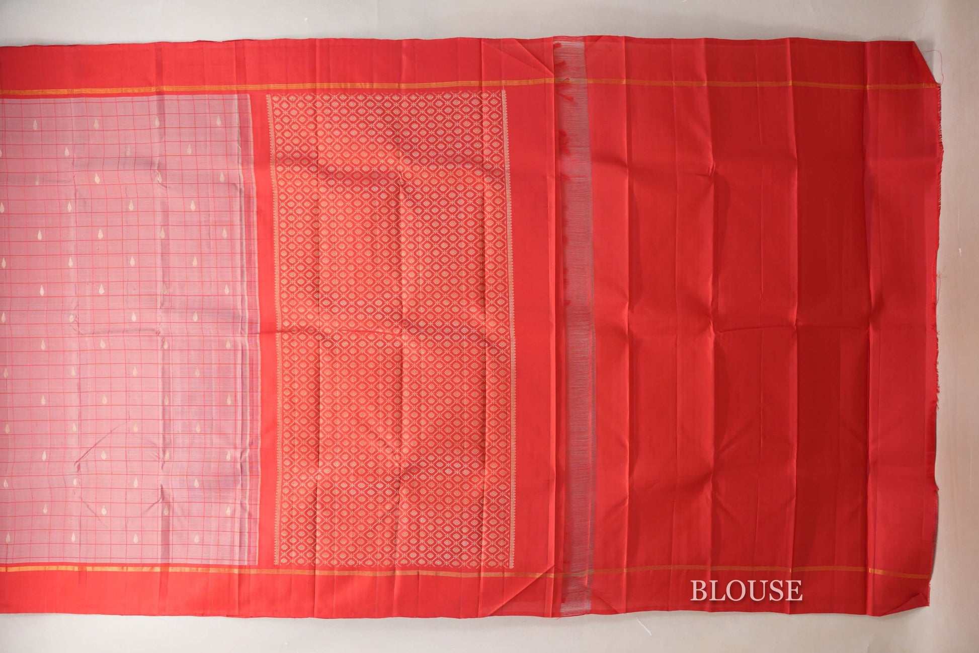 Pastel Red with Red Borders Vintage Kanjivaram Silk Saree blouse