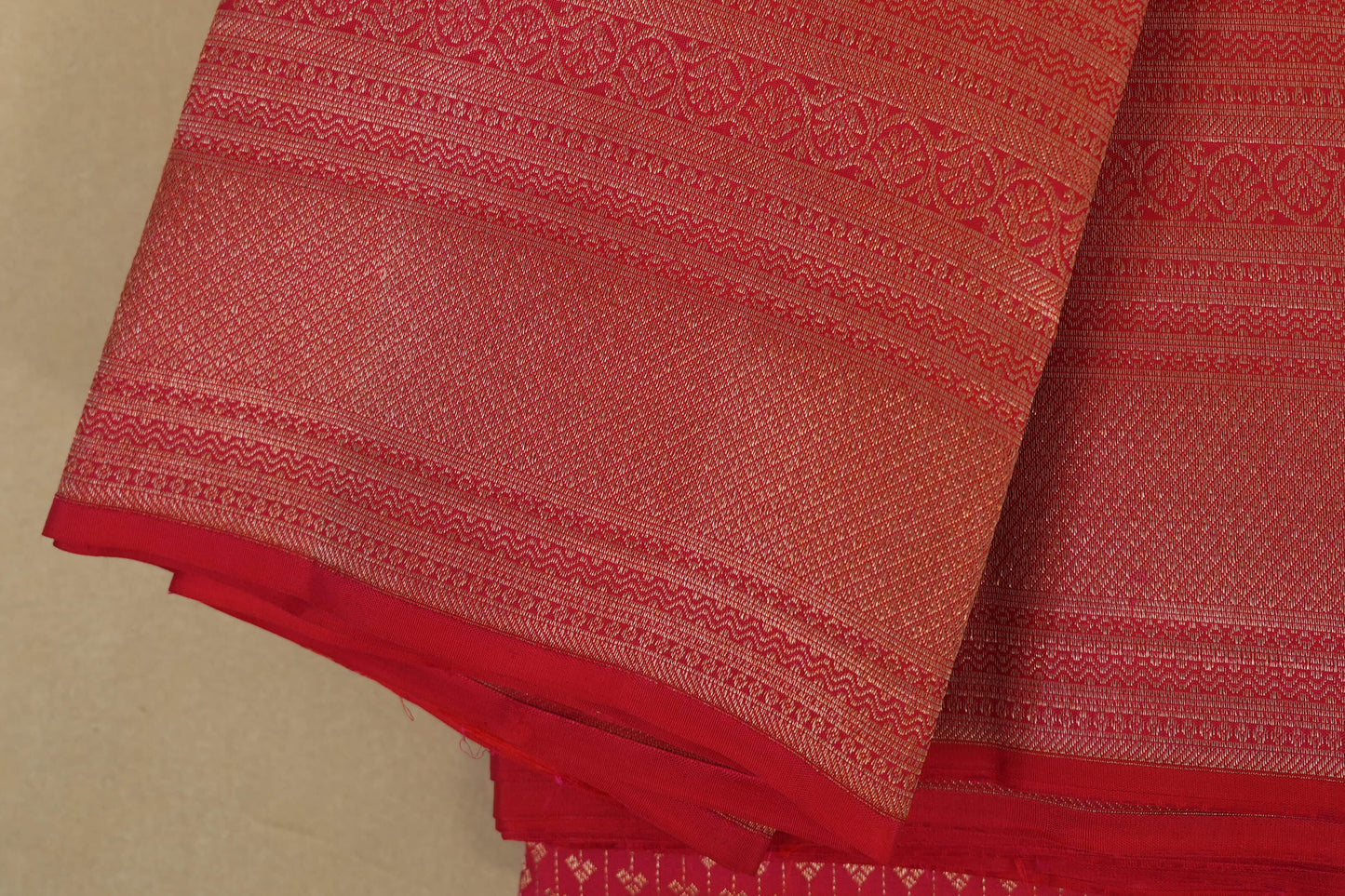 Red Vintage Kanjivaram Silk Saree by Shreenivas Silks PSSR017949