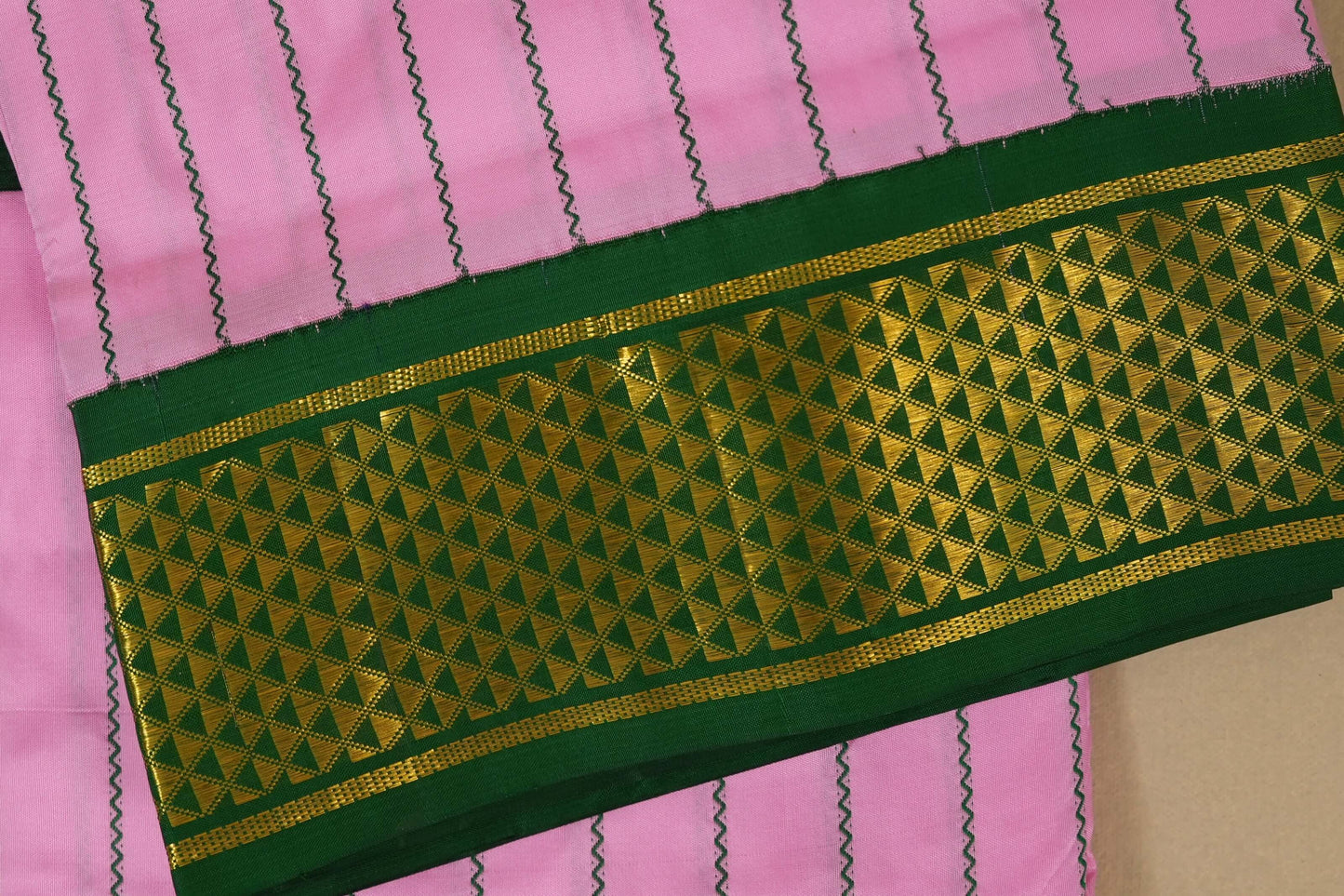 Baby Pink with green borders veldhari Ten yards silk saree by Shreenivas silks PSSR017964