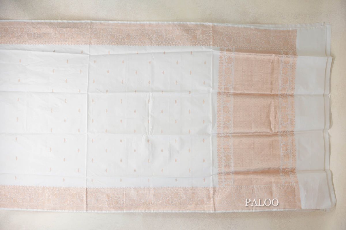 Pearl White Banarasi Silk Saree paloo