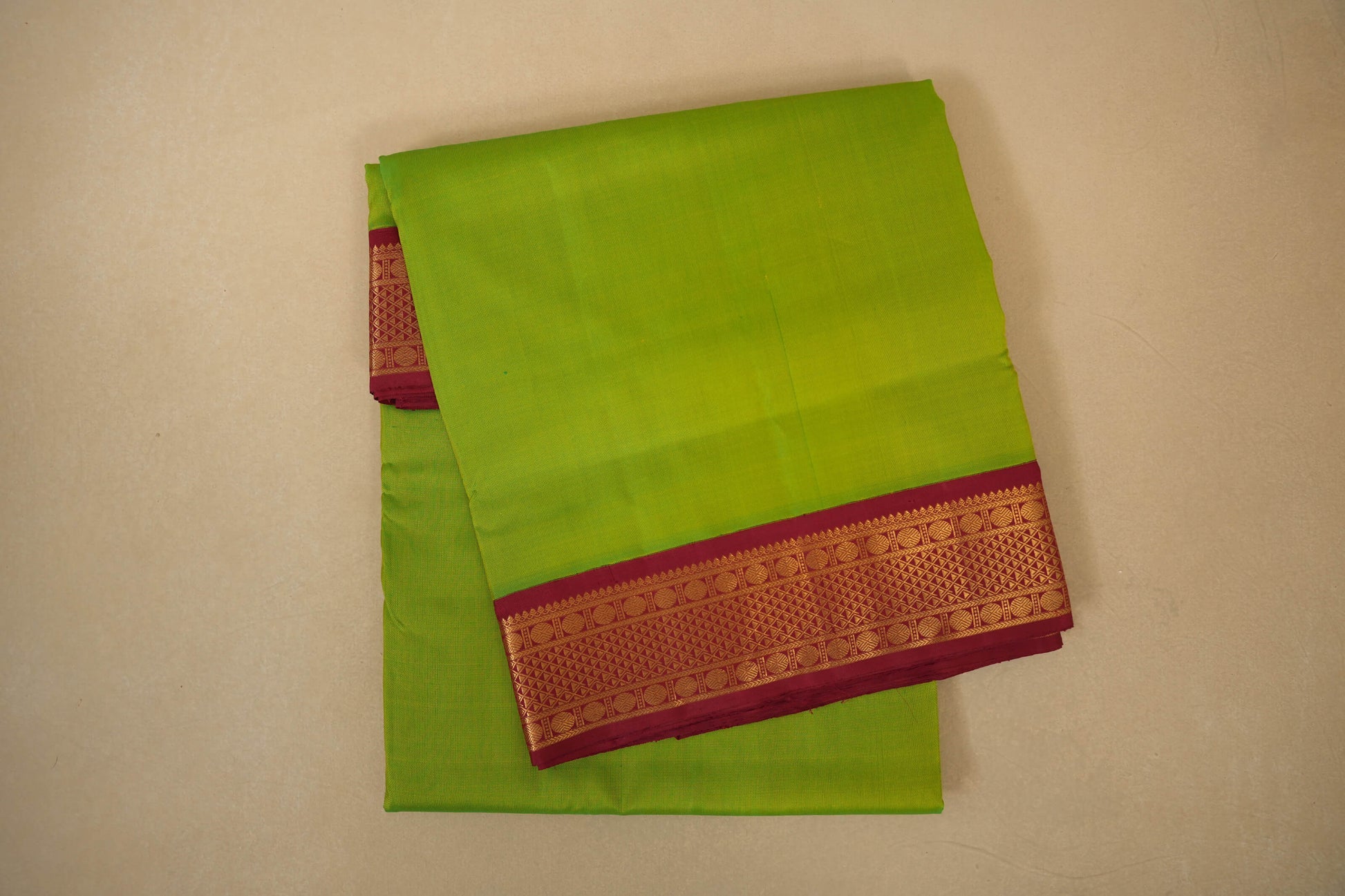 Parrot green ten yards madisar silk saree