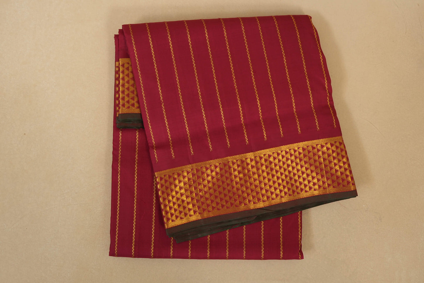 Maroon ten yards madisar silk saree
