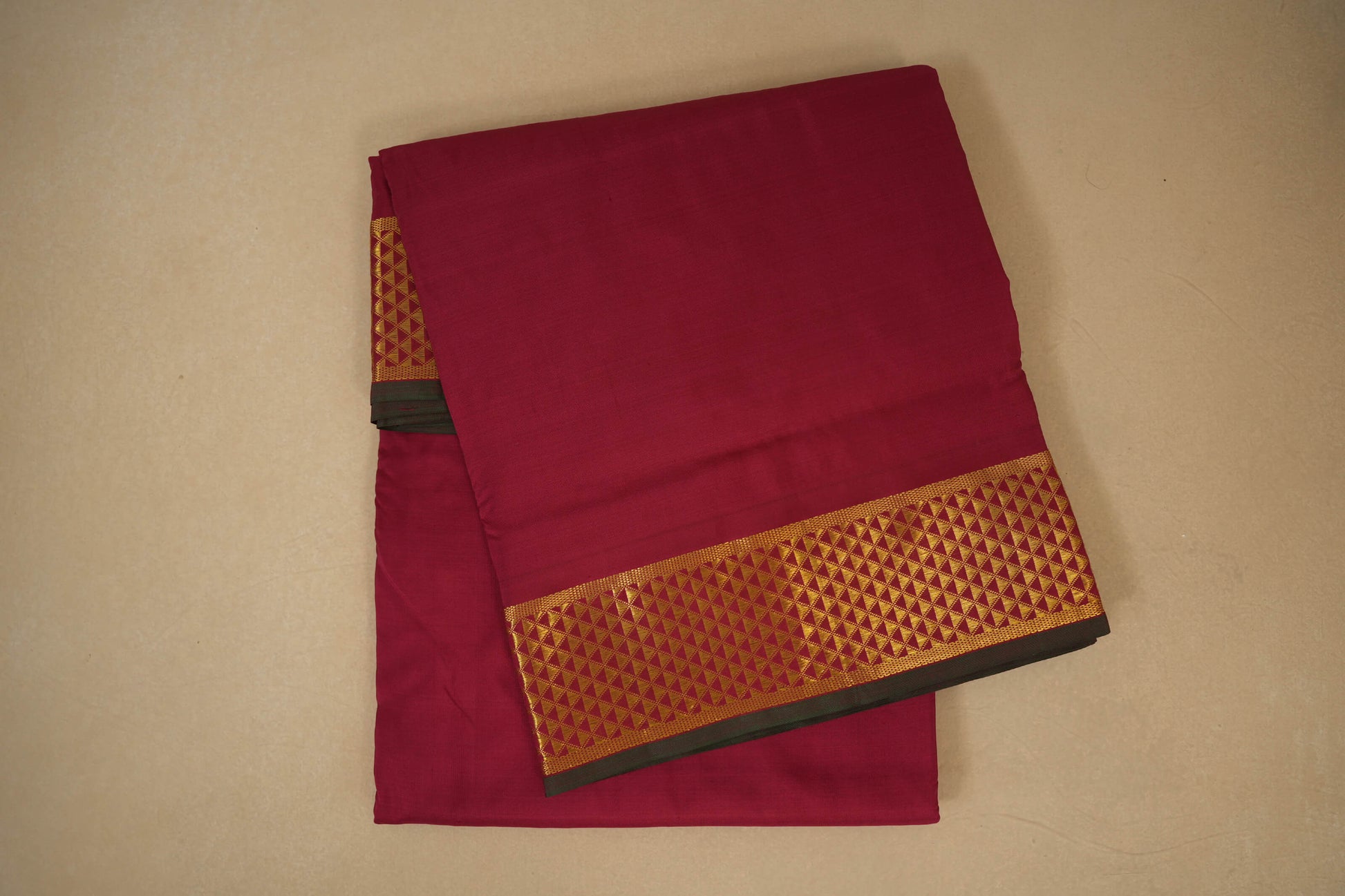 Maroon ten yards madisar silk saree