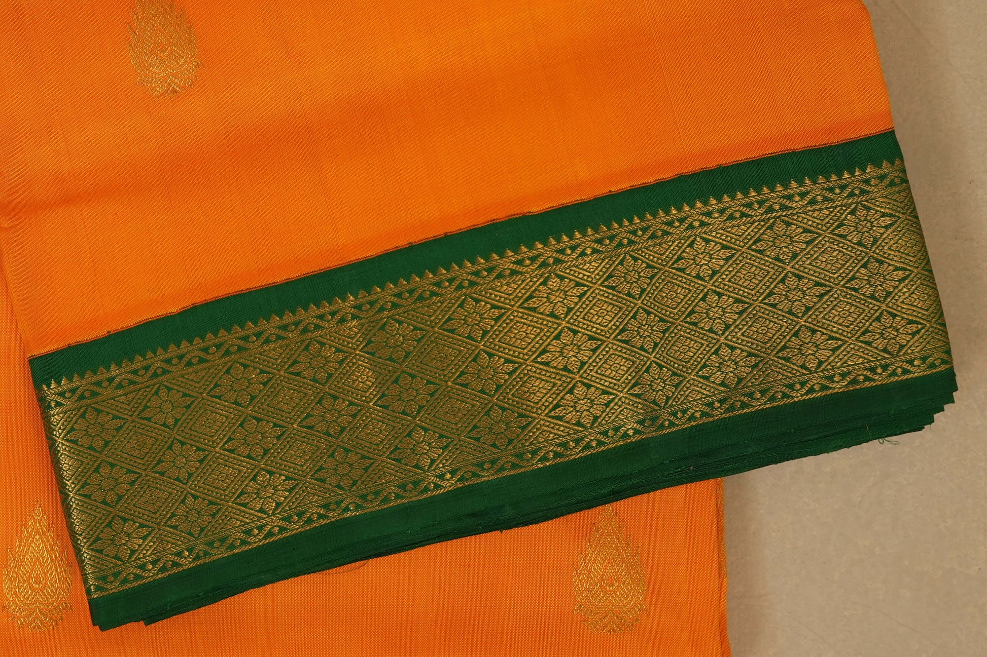 ten yards madisar silk saree borders