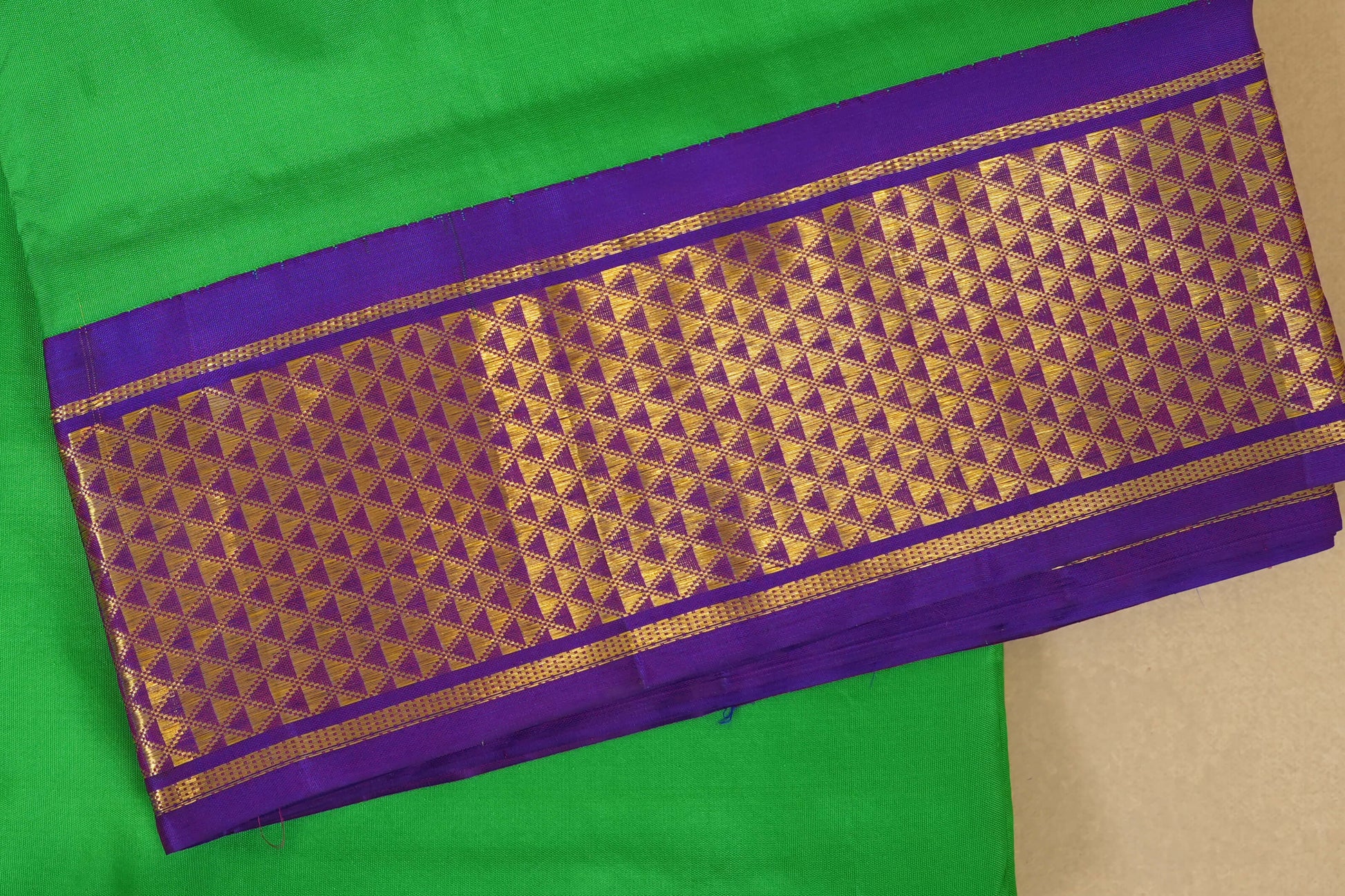 ten yards madisar silk saree borders