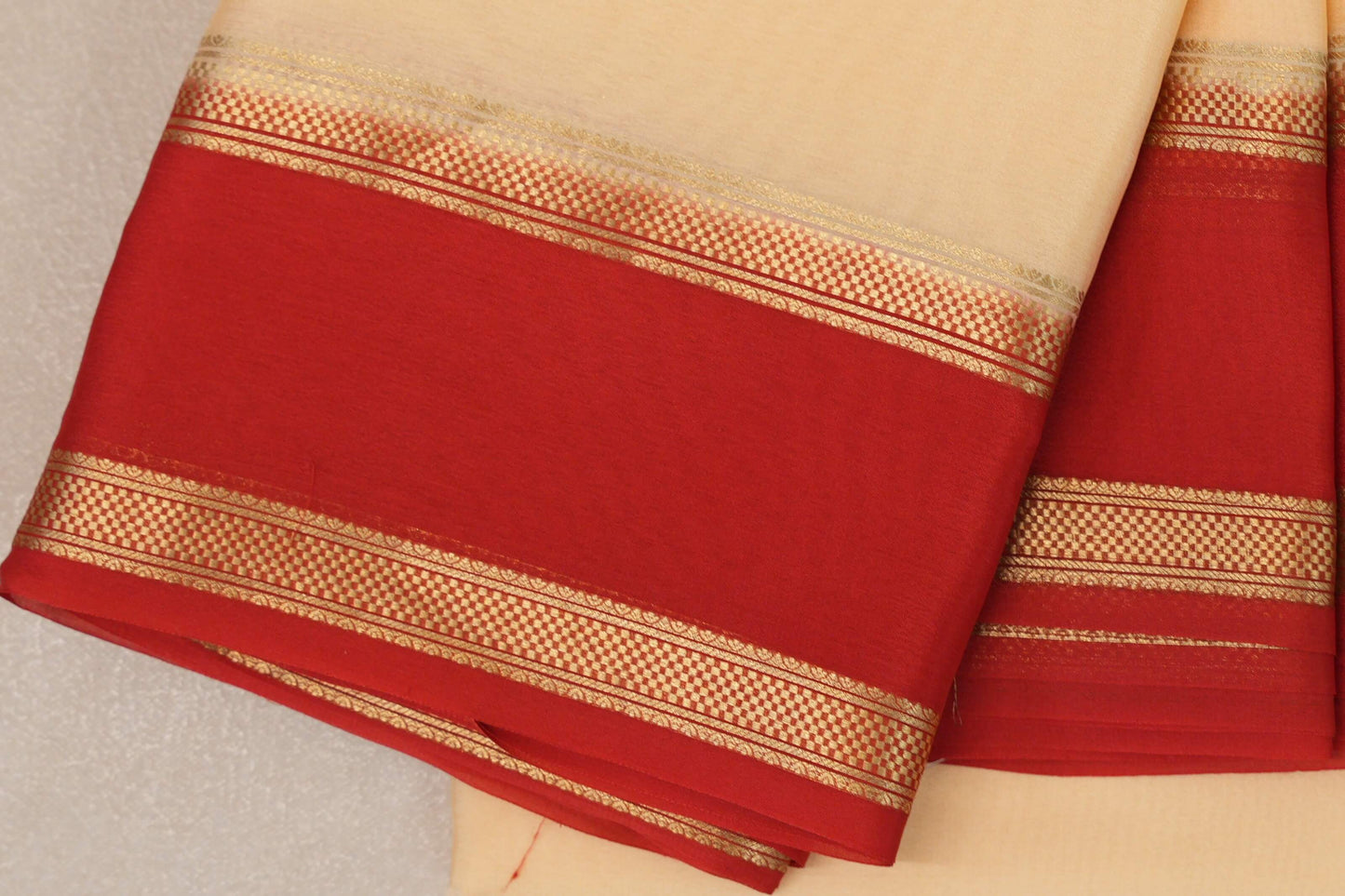 Light Yellow with Bright Red Borders Mysore Silk Saree by Shreenivas Silks PSSR019031
