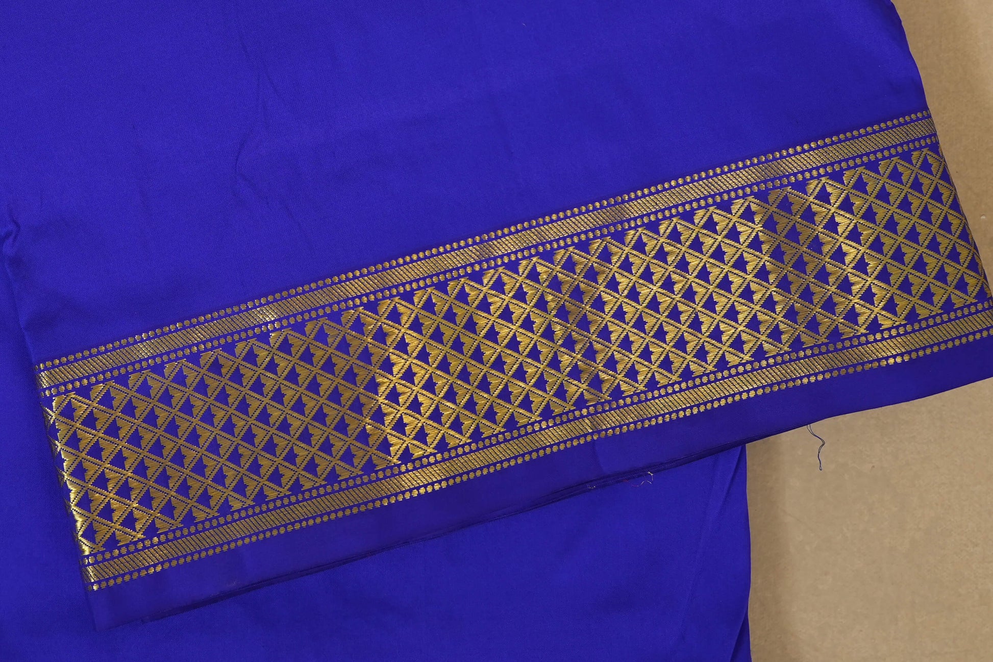 ten yards madisar silk saree borders