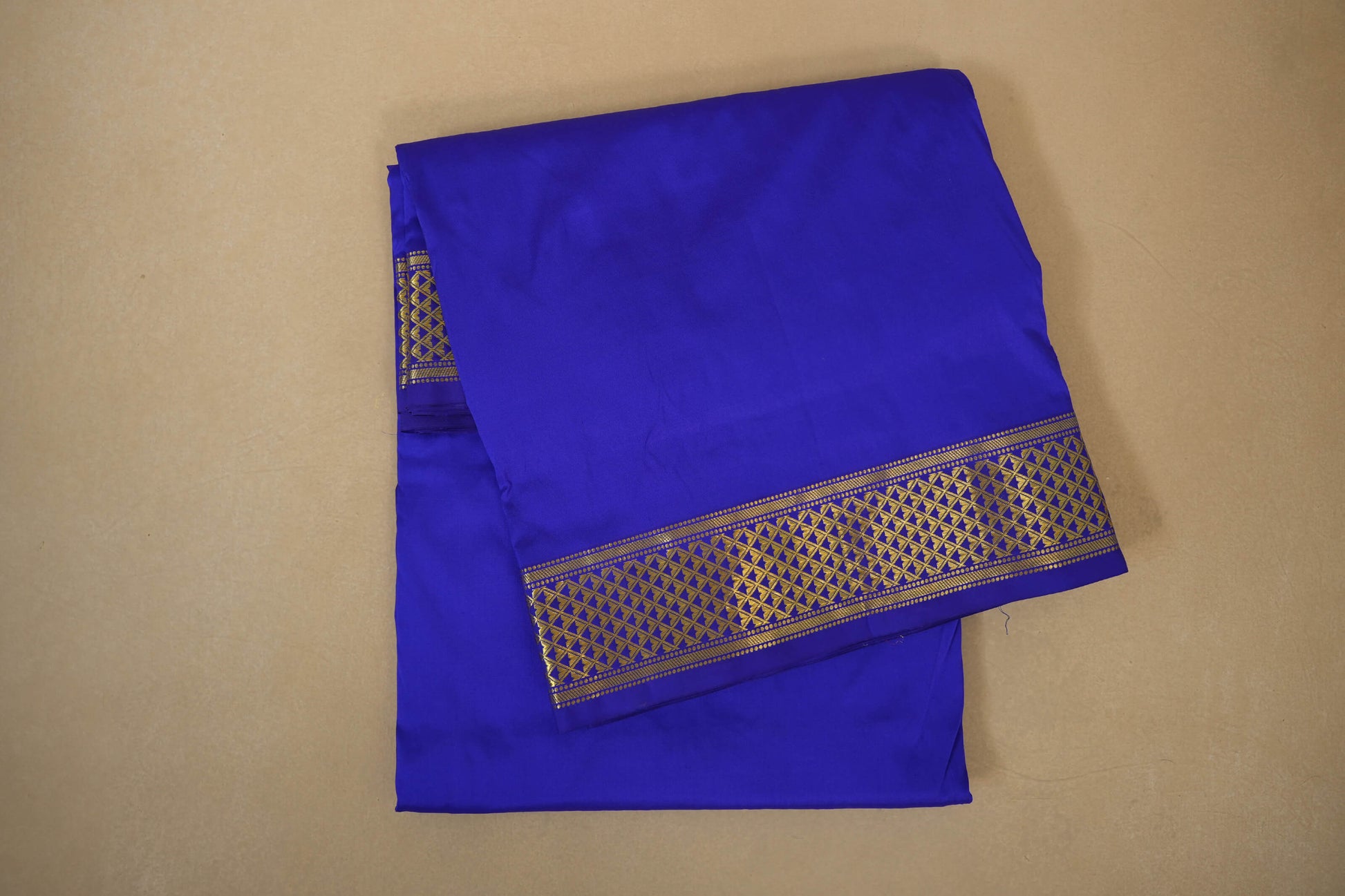 Dark violet ten yards madisar silk saree