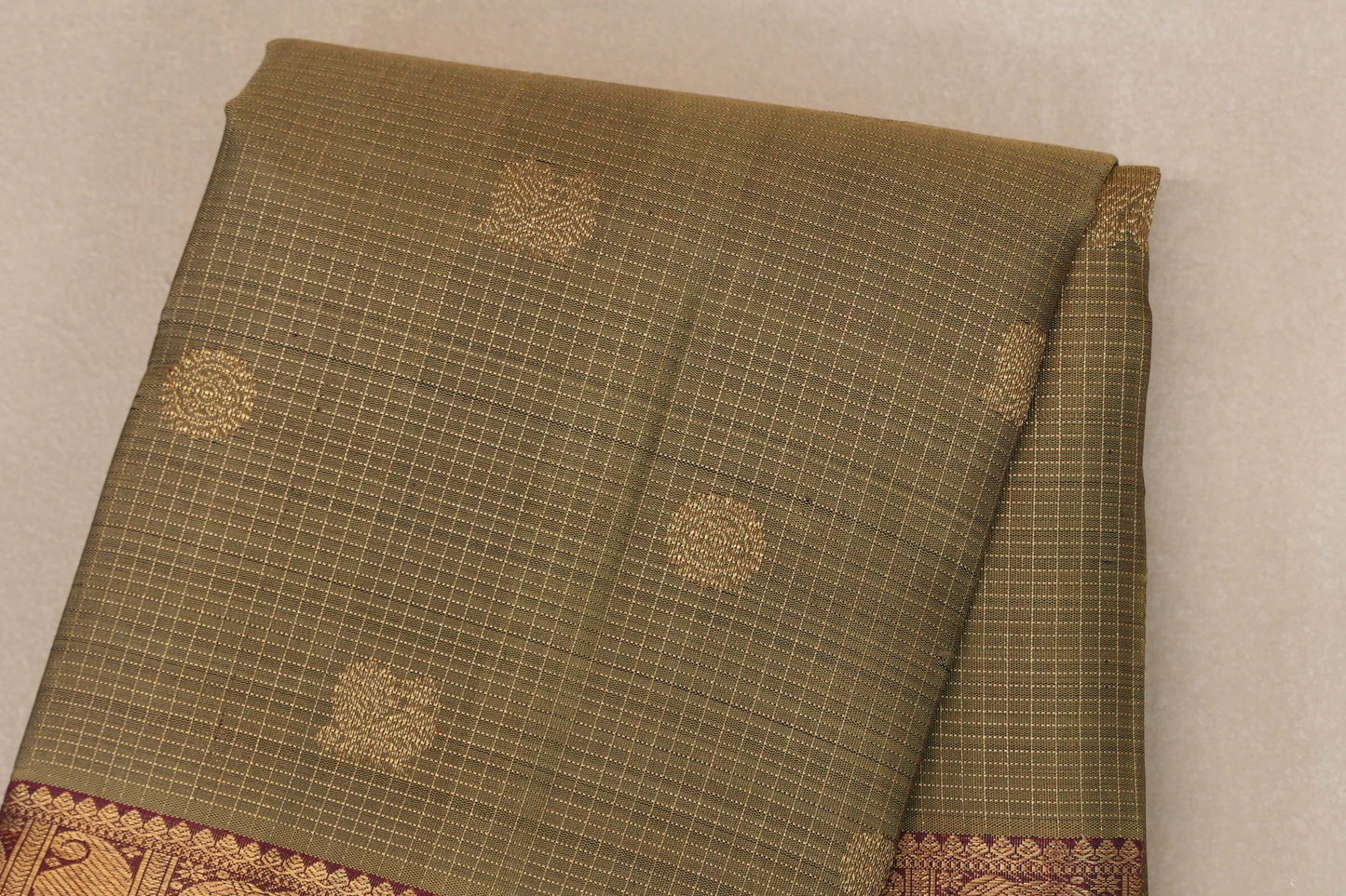 Olive Green with Deep Maroon Borders and Green Selvedge Vintage Heirloom Kanjivaram Silk Saree by Shreenivas Silks PSSR019035