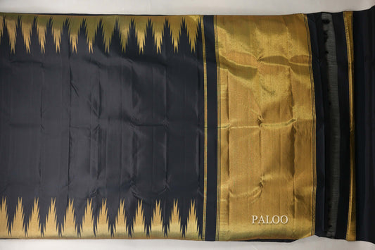 Black Vintage Kanjivaram Silk Saree by Shreenivas Silks PSSR019042